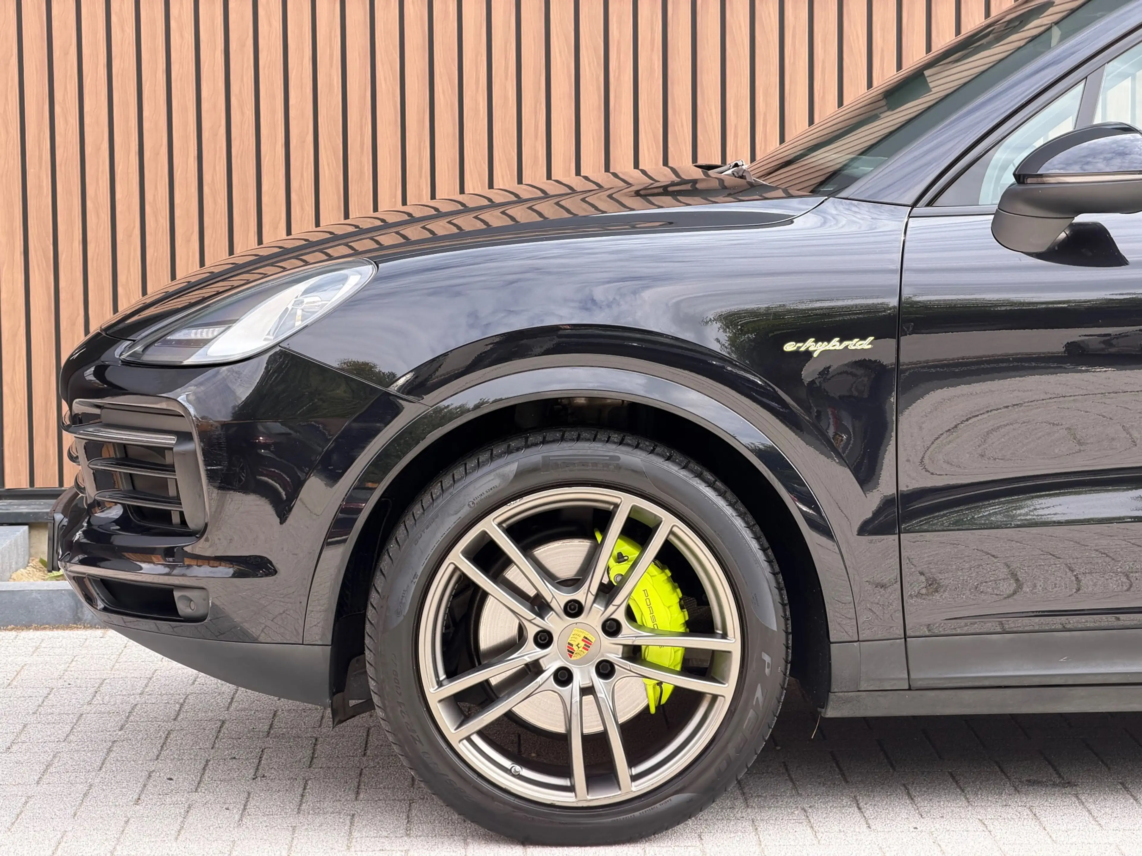 Porsche Cayenne 3.0 E-Hybrid PANO BOSÉ ACC 2020 BTW — photo 4