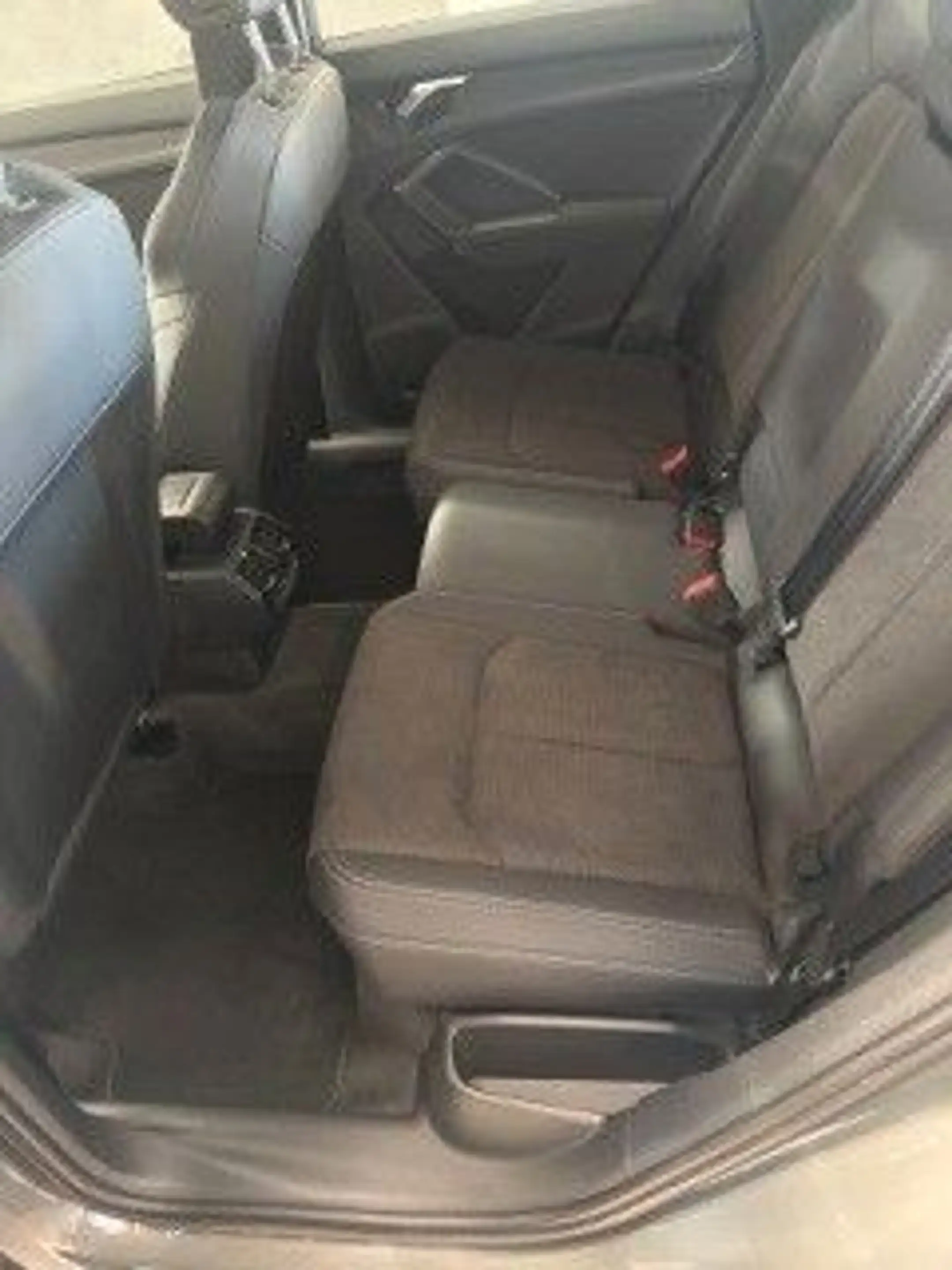 Audi Q3 40 TFSI quattro advanced — photo 8