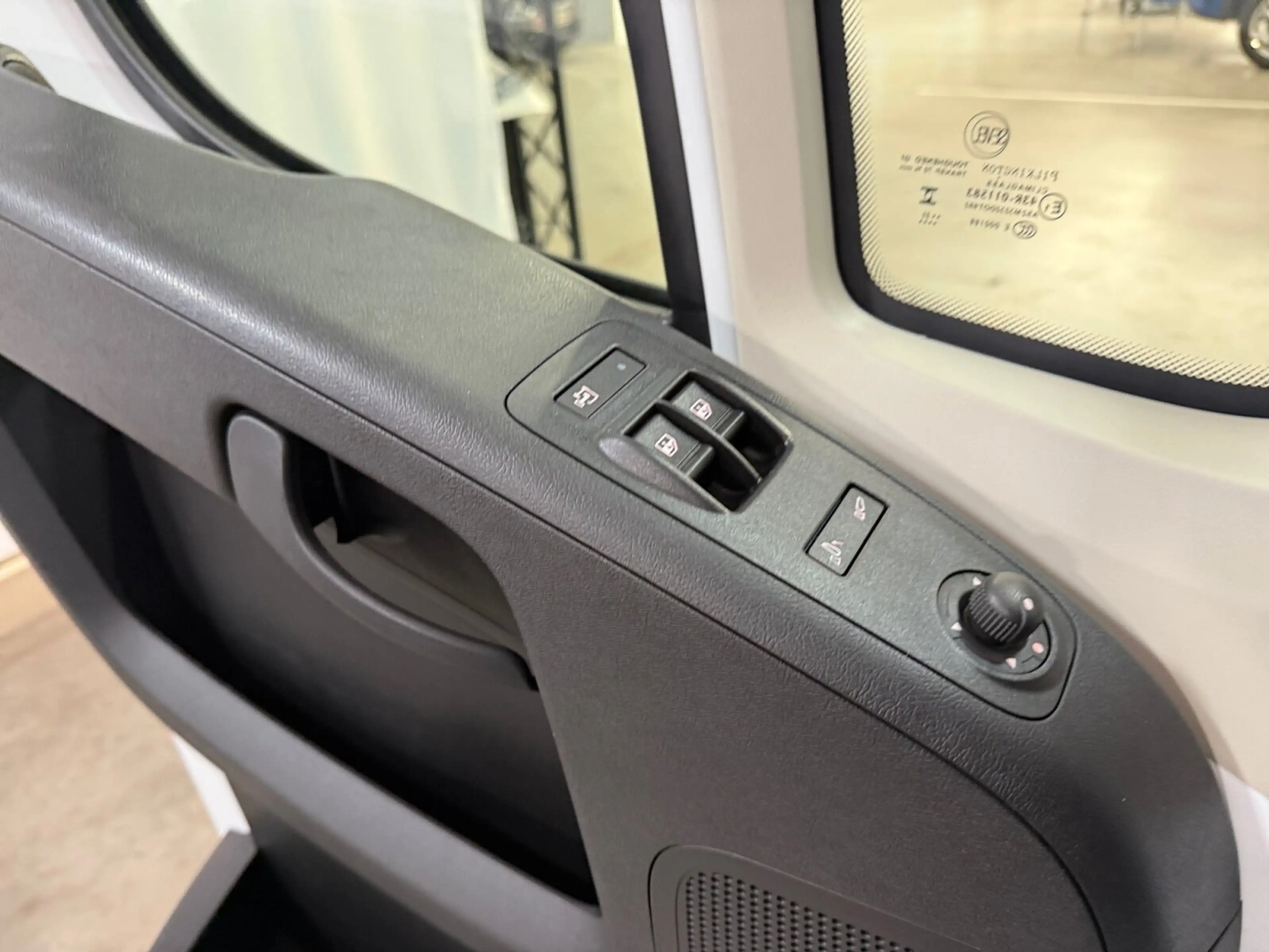 Peugeot Boxer L2H2 2.0 HDI ** Camera | Cruise | Carplay/Android — photo 18