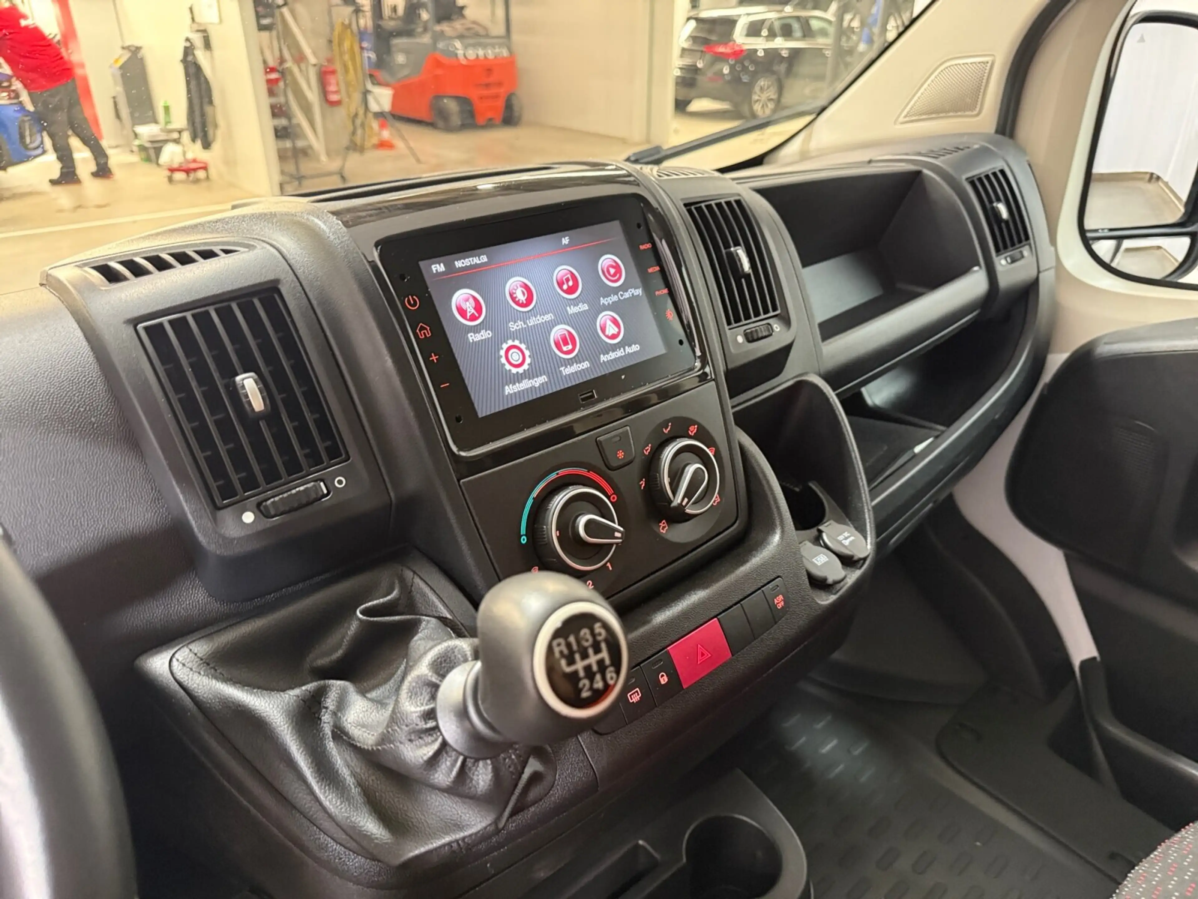Peugeot Boxer L2H2 2.0 HDI ** Camera | Cruise | Carplay/Android — photo 17