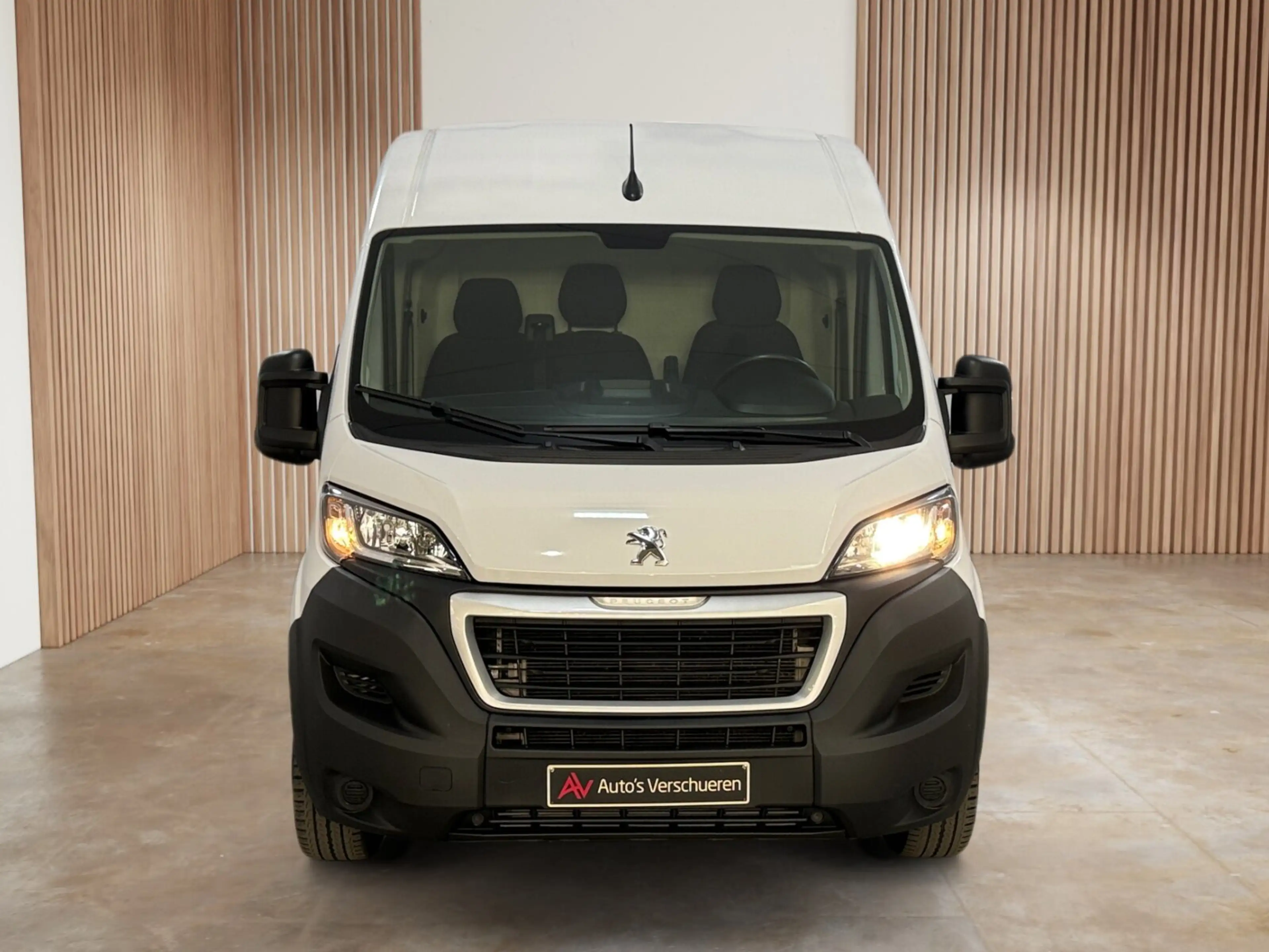 Peugeot Boxer L2H2 2.0 HDI ** Camera | Cruise | Carplay/Android — photo 2