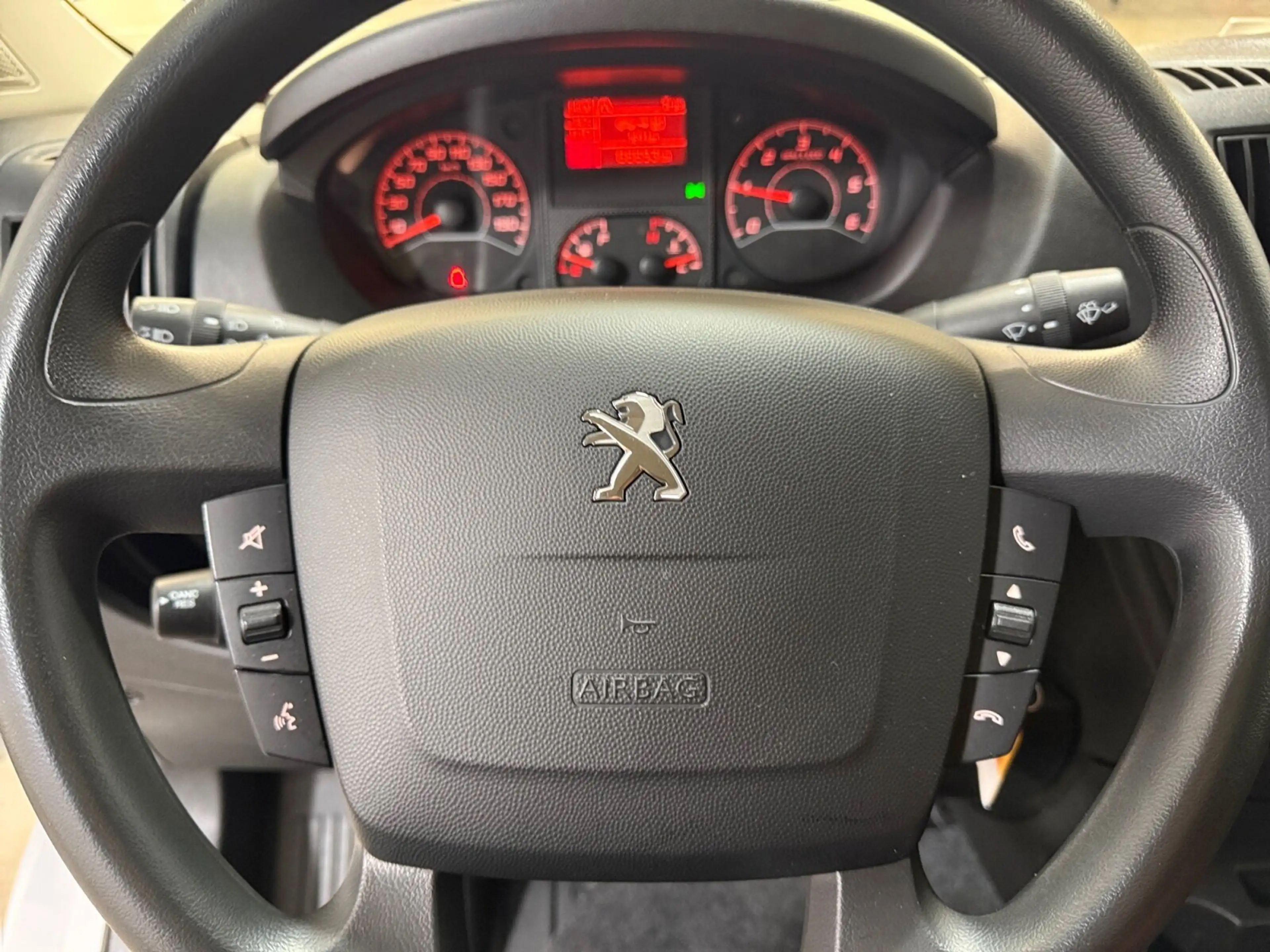 Peugeot Boxer L2H2 2.0 HDI ** Camera | Cruise | Carplay/Android — photo 15