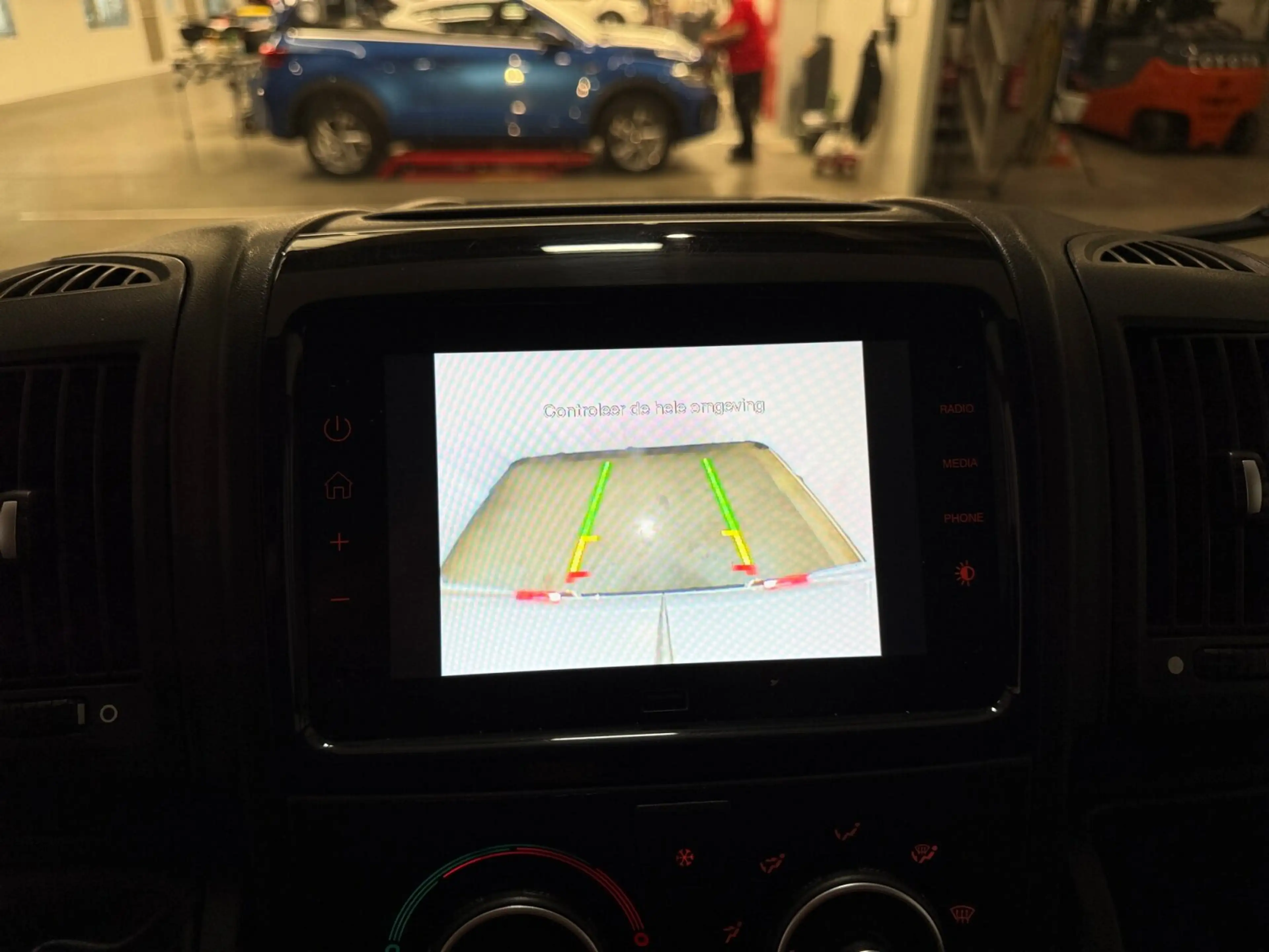 Peugeot Boxer L2H2 2.0 HDI ** Camera | Cruise | Carplay/Android — photo 22