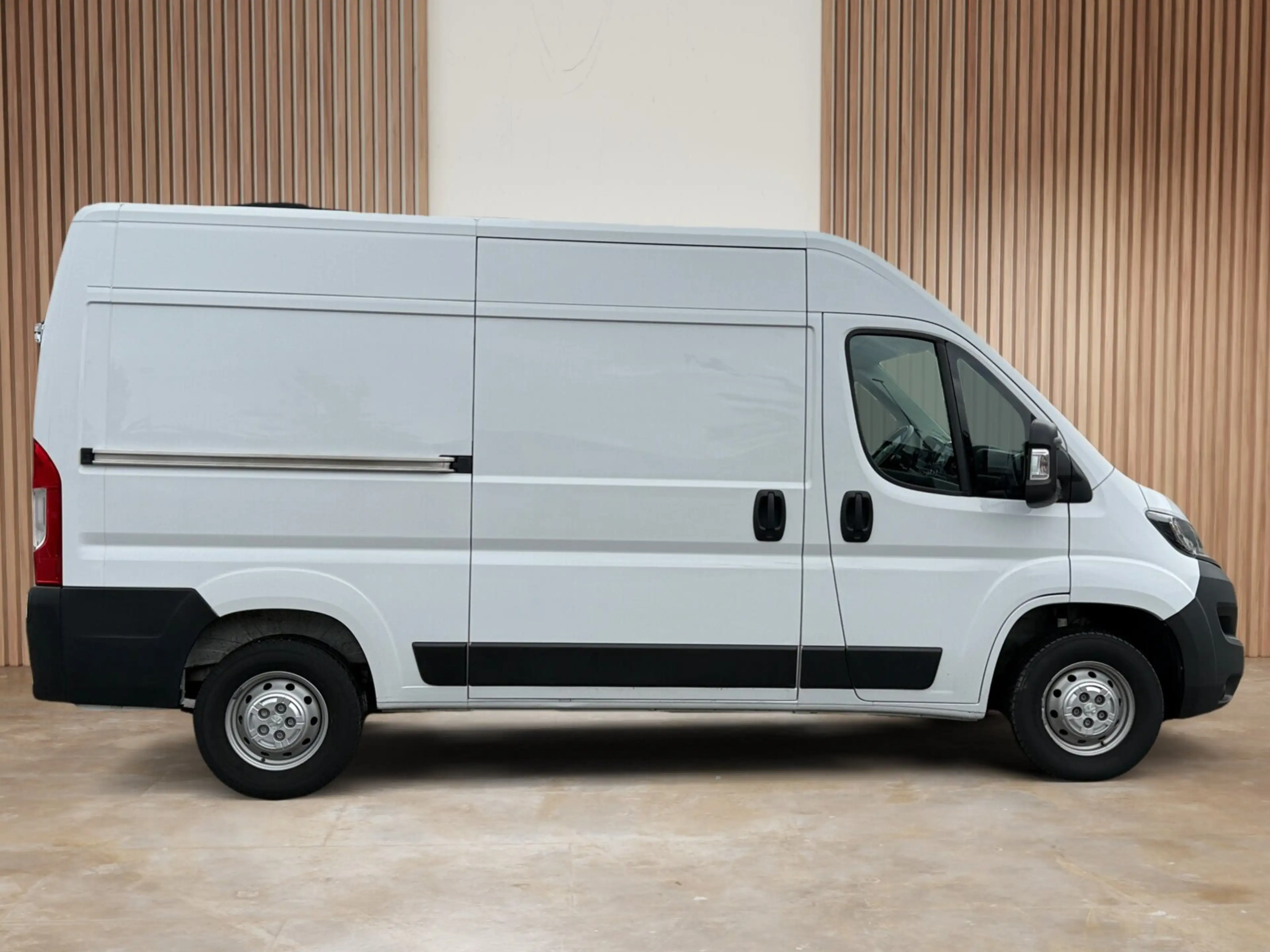 Peugeot Boxer L2H2 2.0 HDI ** Camera | Cruise | Carplay/Android — photo 5