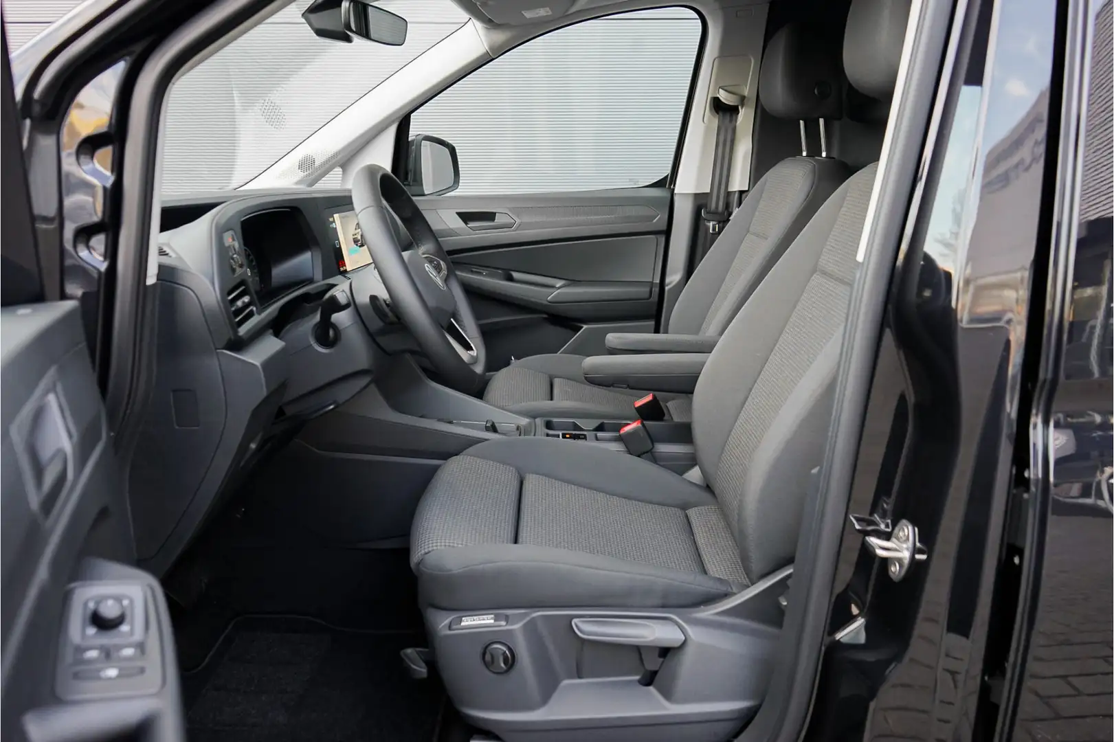 Volkswagen Caddy Cargo 2.0 TDI DSG Style Travel Pack 2x Schuifdeur Noir - 2