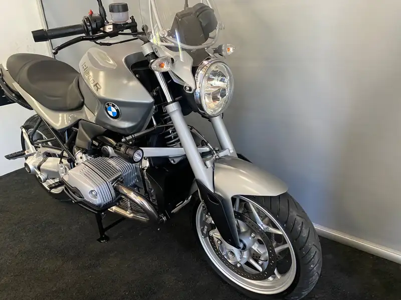 BMW R 1200 R - foto 2