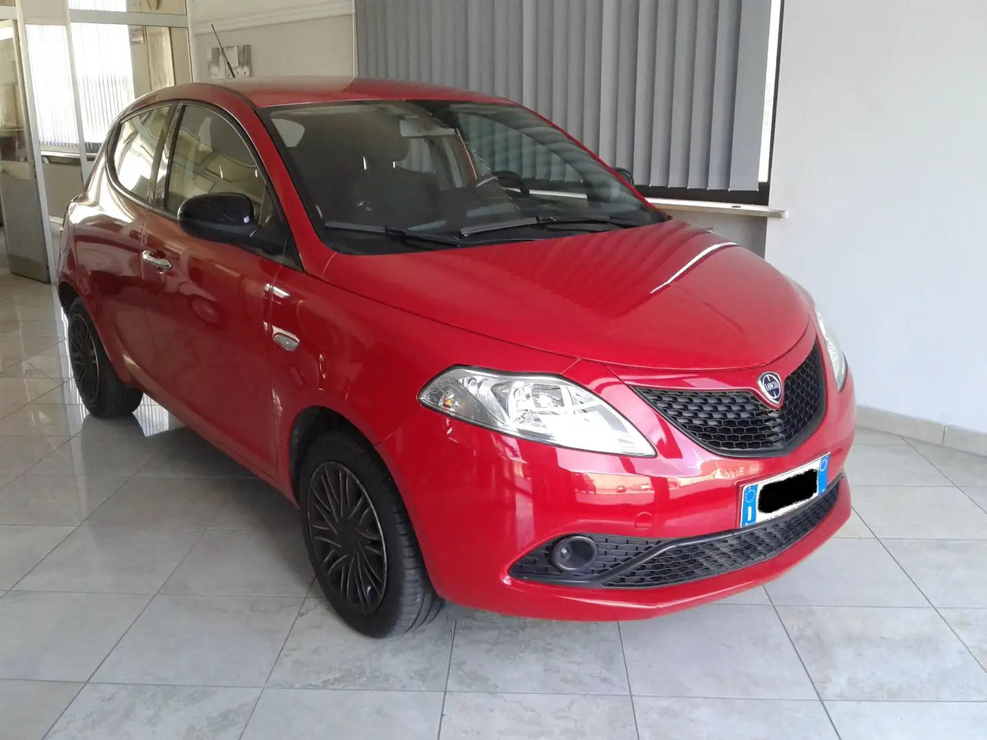 Lancia Ypsilon Ypsilon 1.2 Gold s Rosso - 2