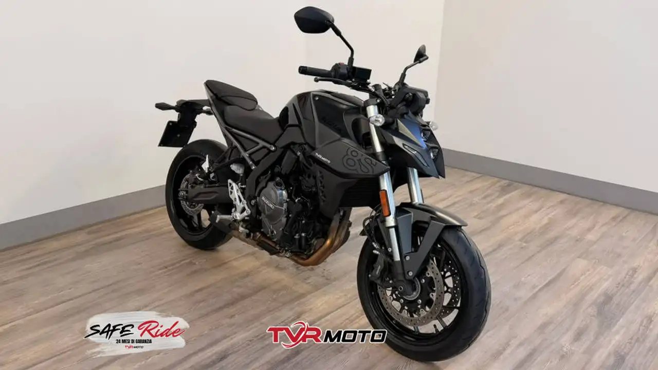 Suzuki GSX 8S