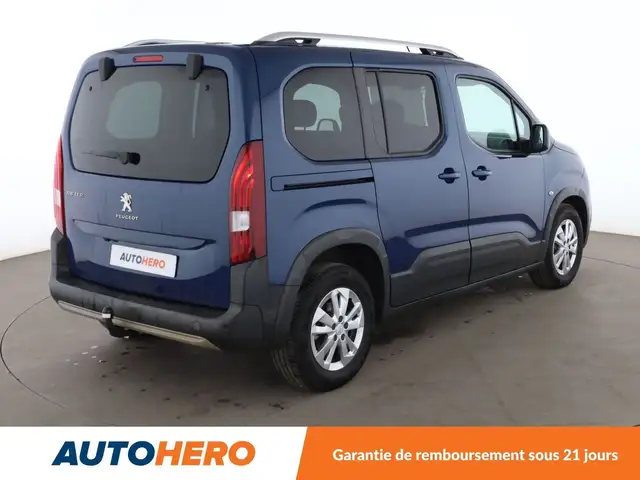 Peugeot Rifter view 6