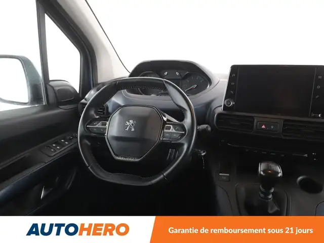 Peugeot Rifter view 13