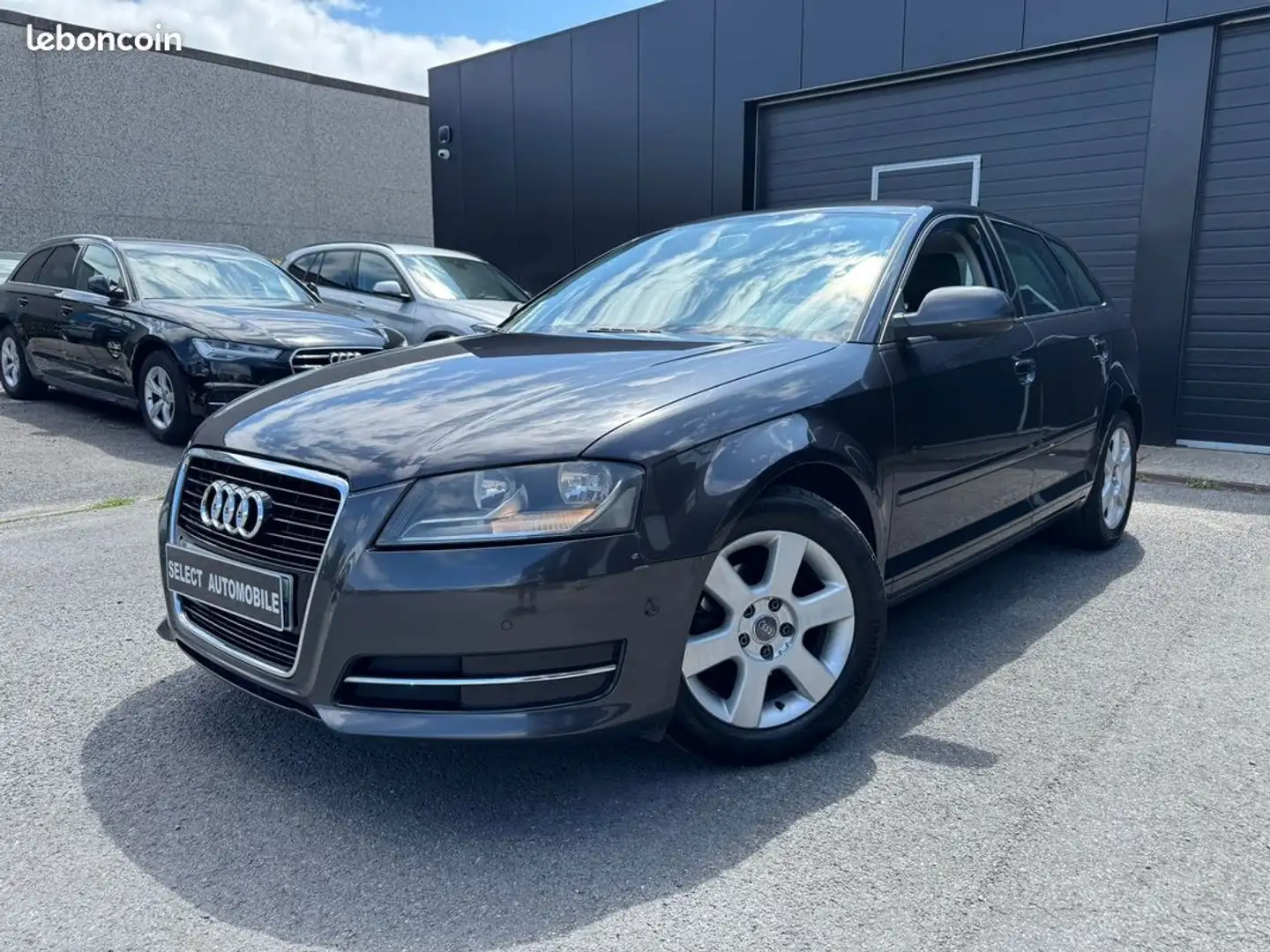 Audi A3 1.6 tdi 105 cv GARANTIE - 1