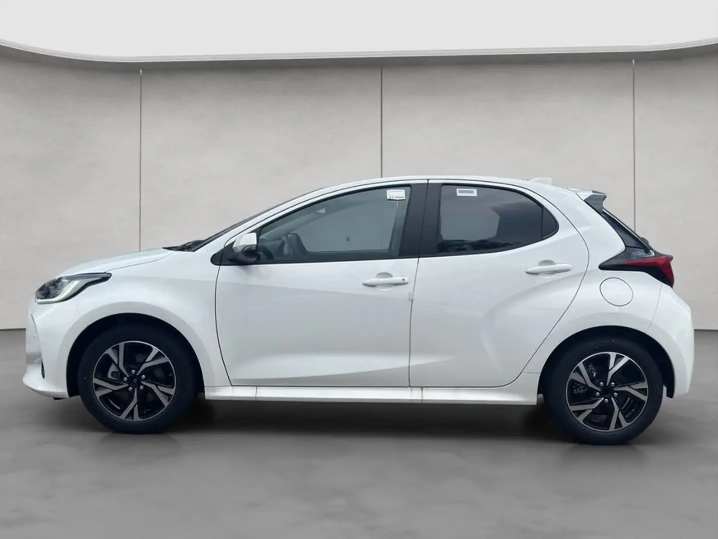 Toyota Yaris Hybrid 1.5 VVT-i Teamplayer Comfort und Safe Wit - 2