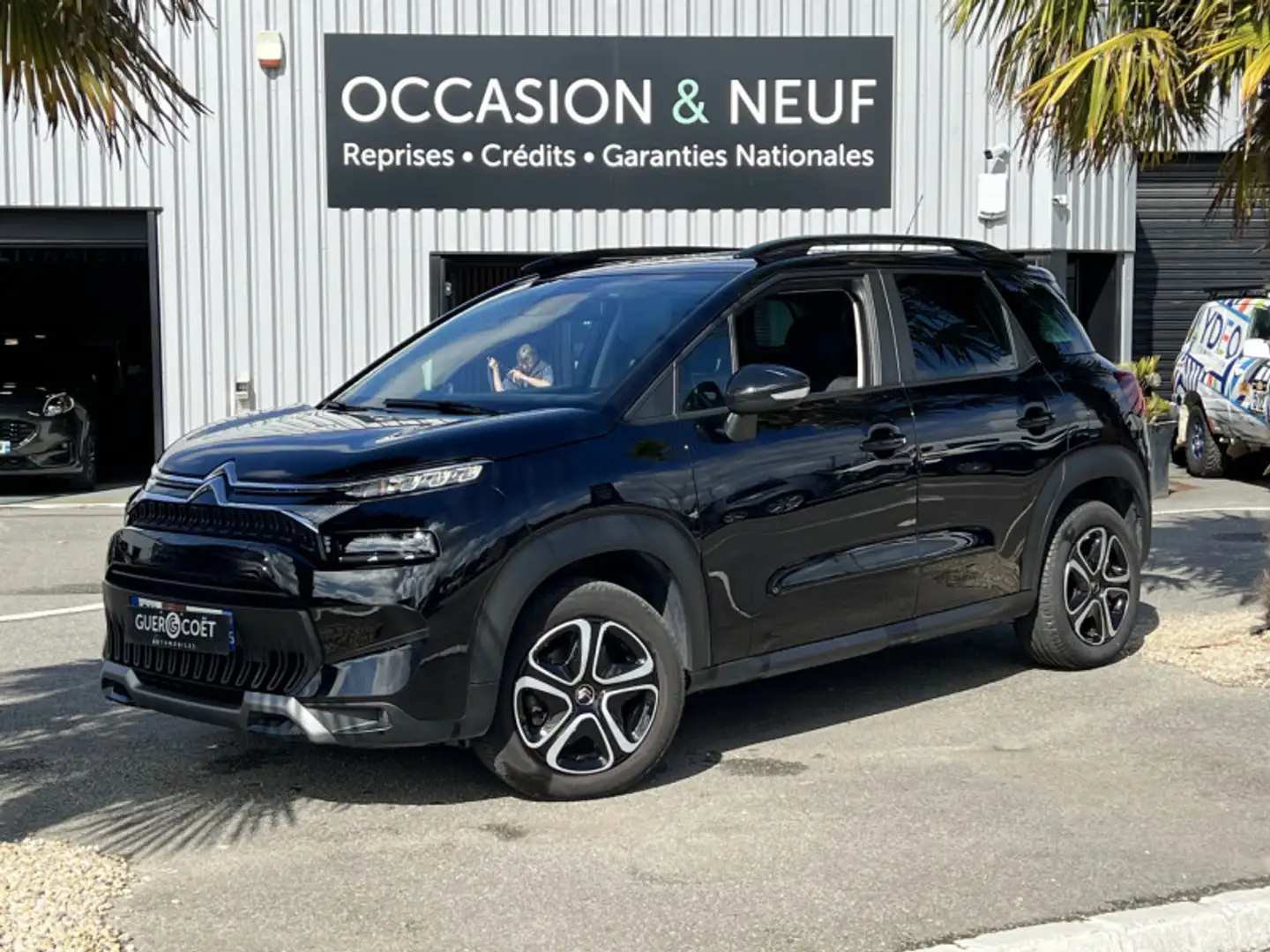 Citroen C3 Aircross PURETECH 110CH S\u0026S FEEL Zwart - 1