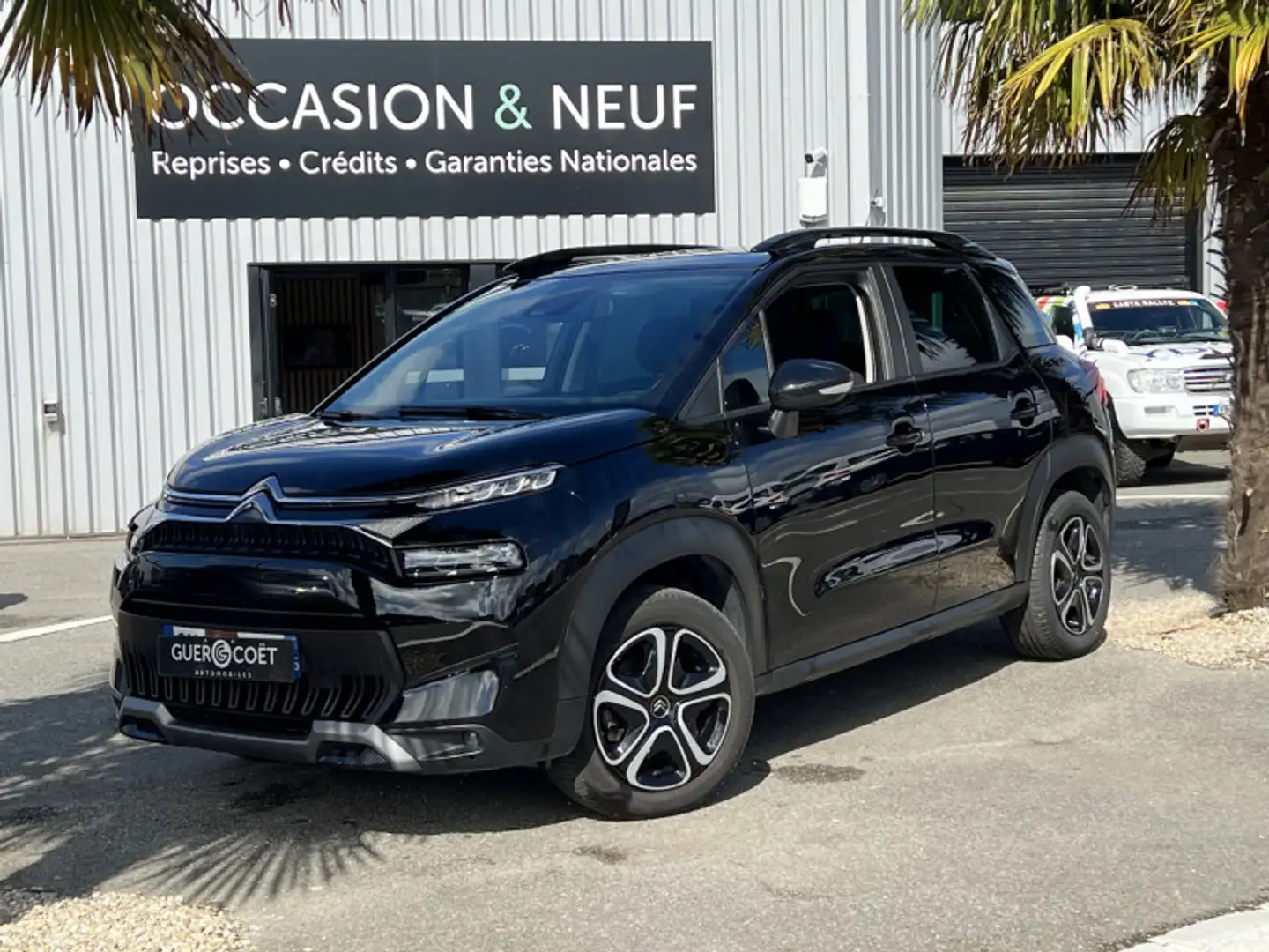 Citroen C3 Aircross PURETECH 110CH S\u0026S FEEL Zwart - 2