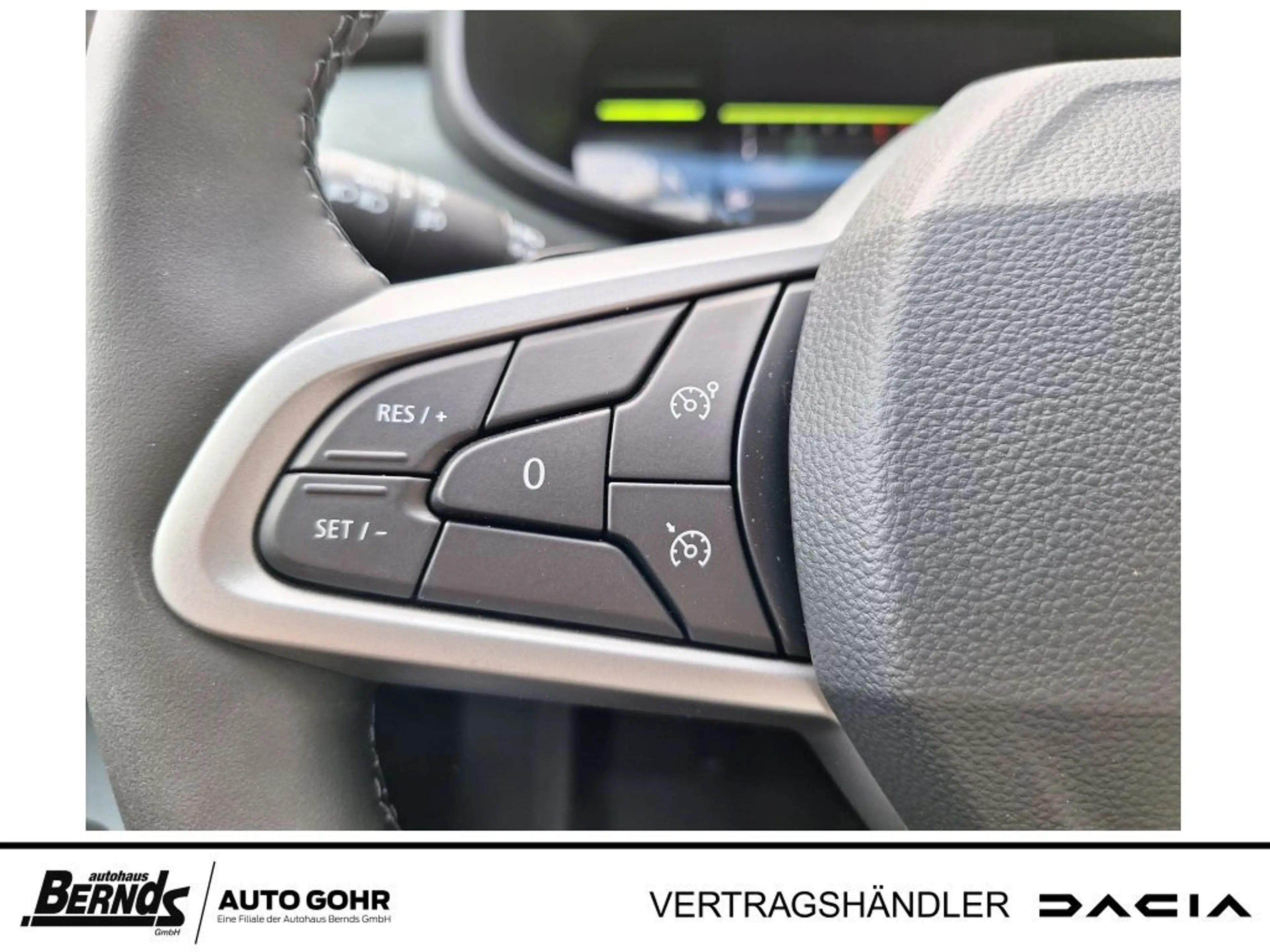 Dacia Jogger Extreme Eco-G 120 SHZ Navi Carplay Kamera Klima — photo 13