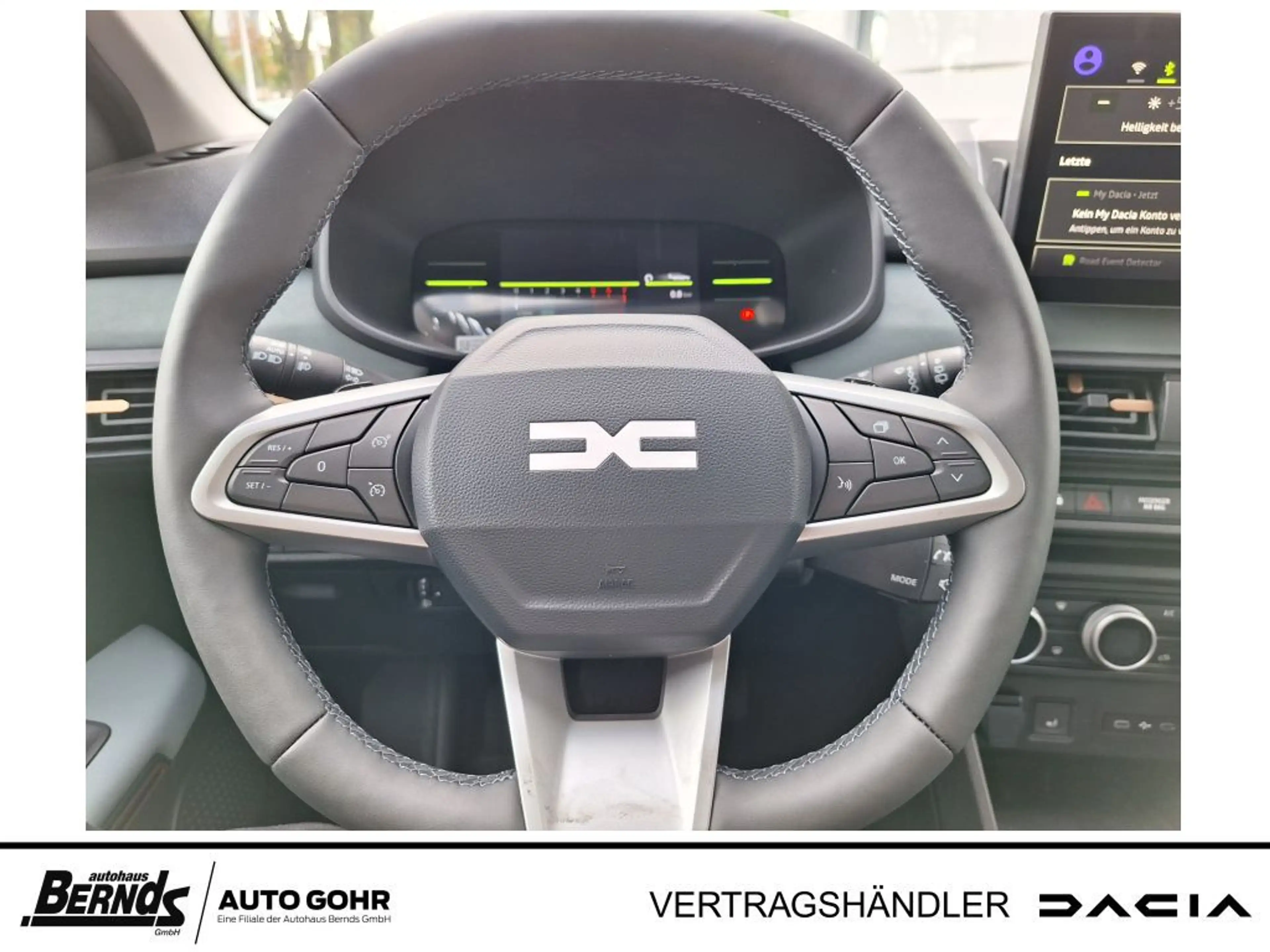 Dacia Jogger Extreme Eco-G 120 SHZ Navi Carplay Kamera Klima — photo 11