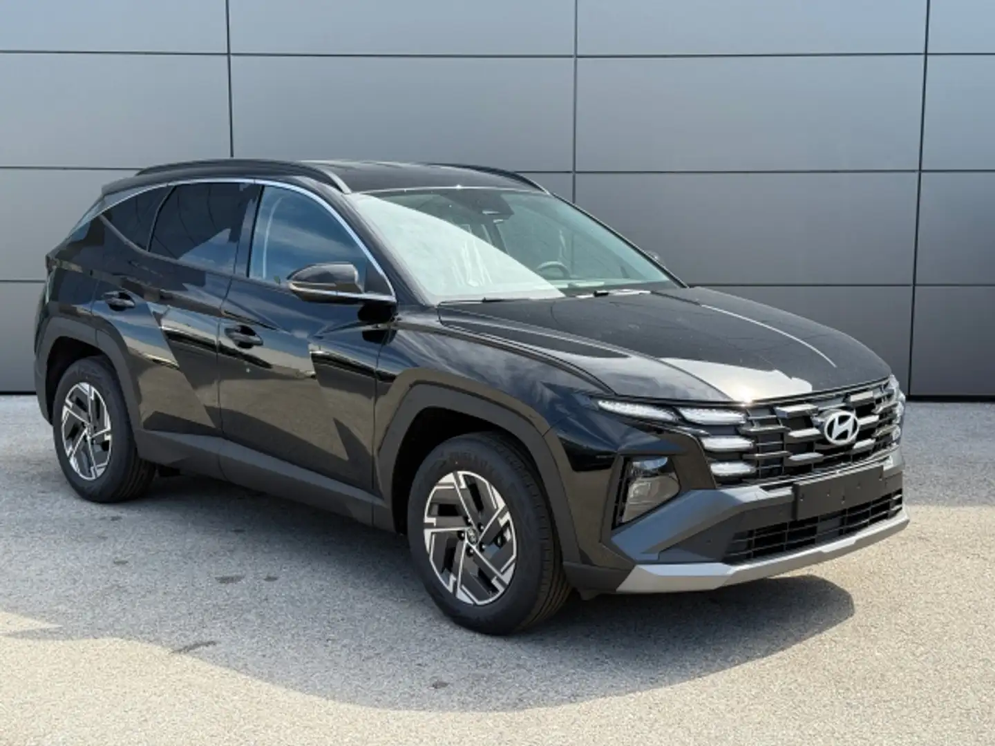 Hyundai TUCSON Jubile 1,6 T-GDi 2WD 48V Schwarz - 2