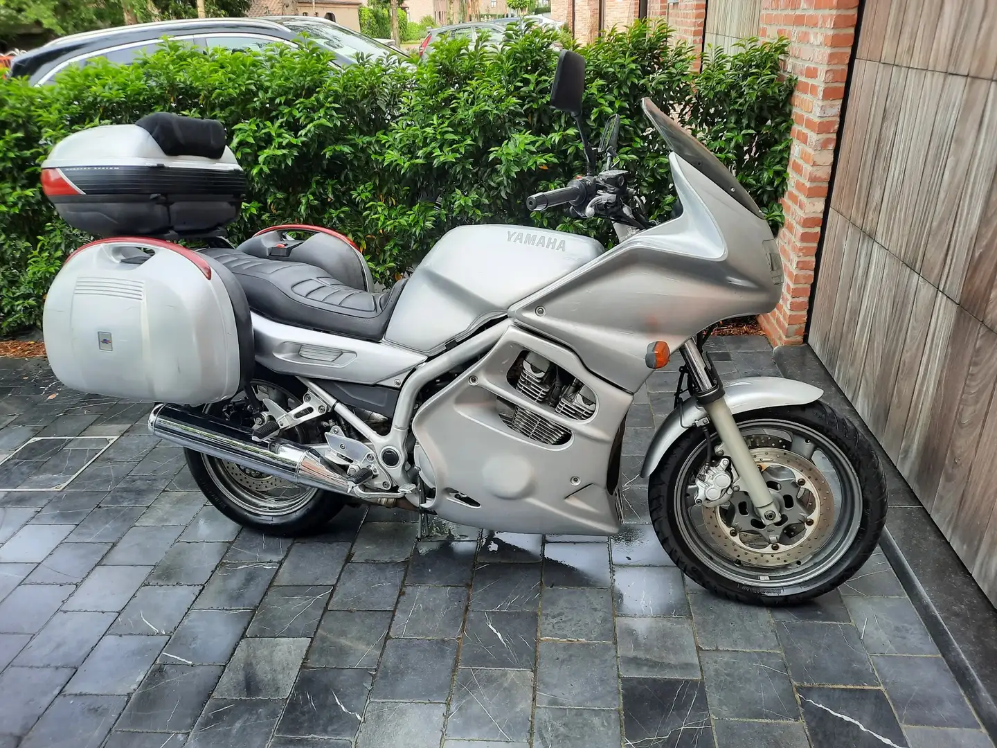 Yamaha XJ 900 Gris - 1