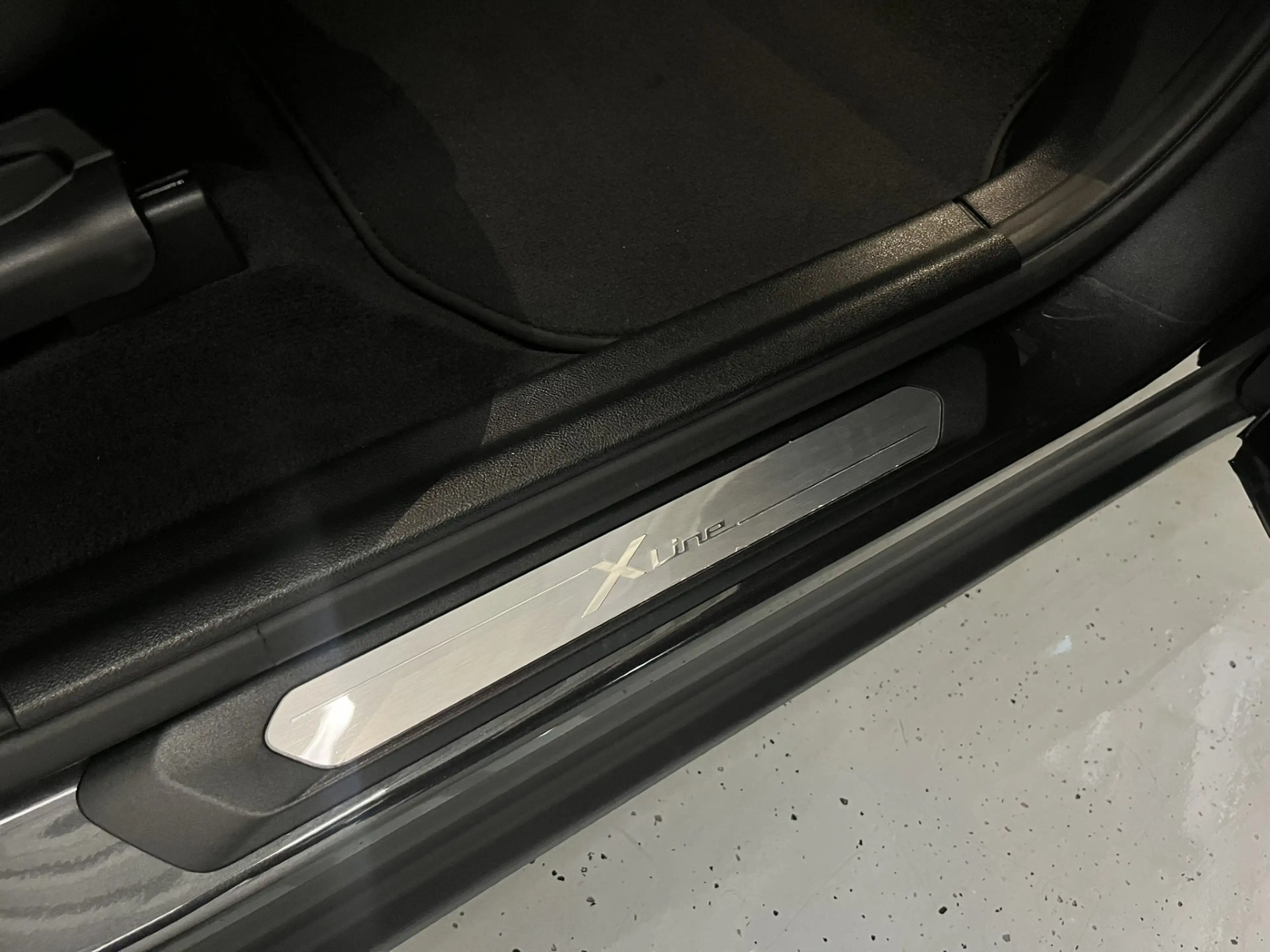 BMW X4 xDrive20d *Modell xLine / Innovationspaket / Pano / AHK* — photo 20