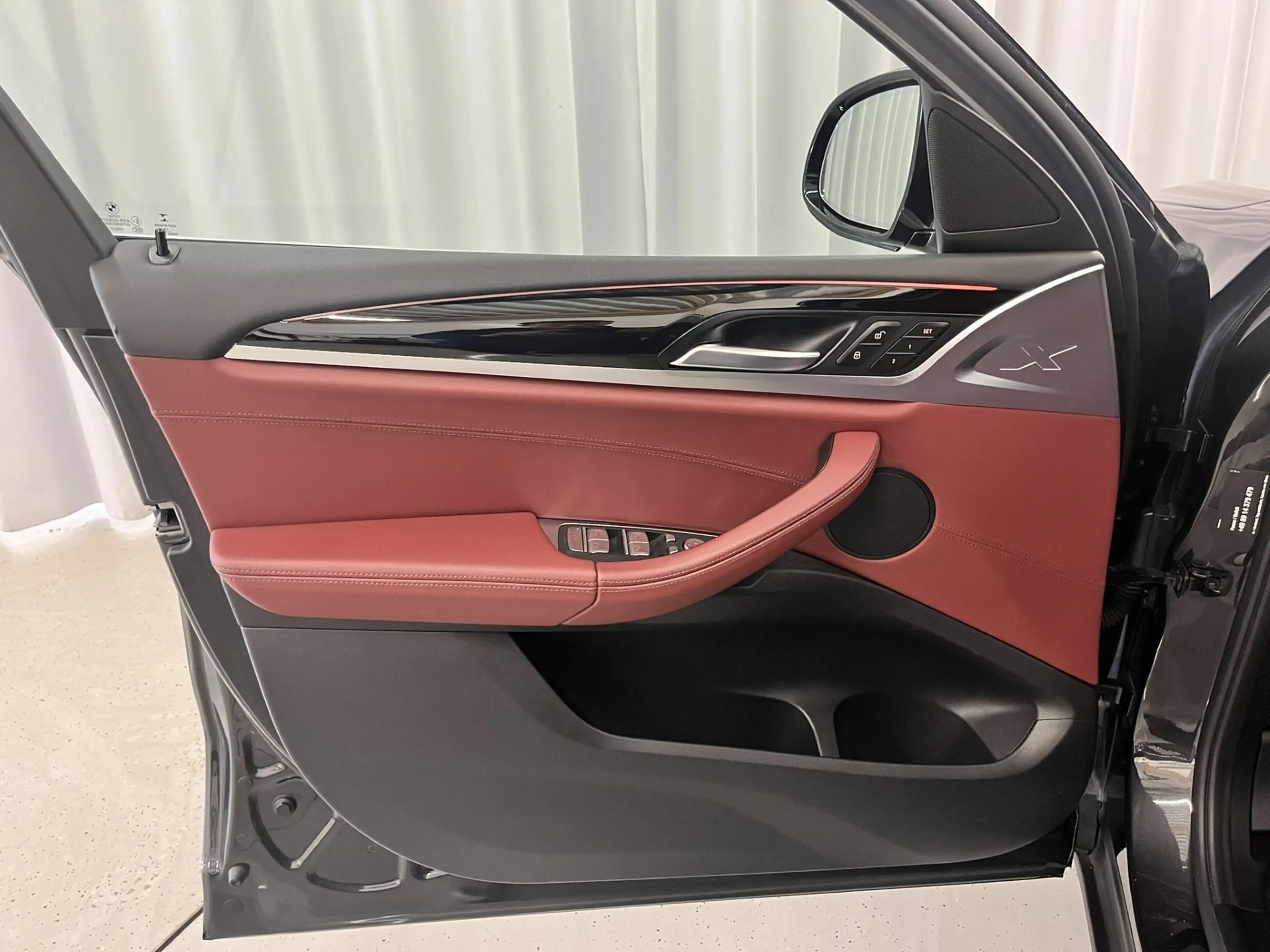 BMW X4 xDrive20d *Modell xLine / Innovationspaket / Pano / AHK* — photo 17