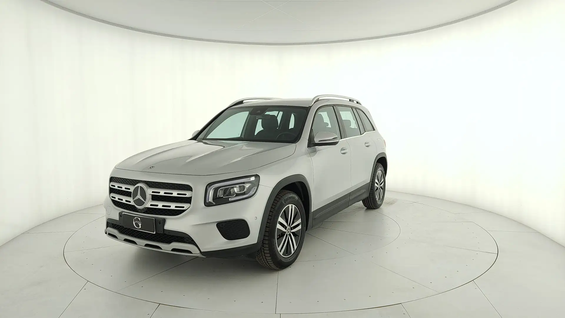 Mercedes-Benz GLB 180 d Business Extra auto Argento - 1