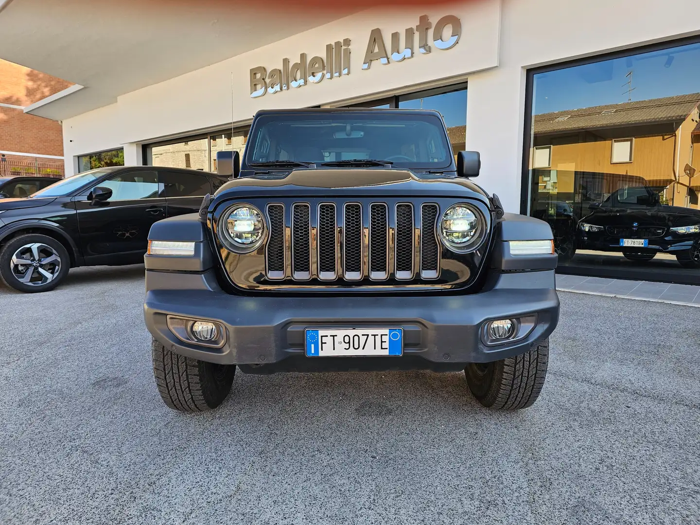 Jeep Wrangler Wrangler Unlimited 2.0 turbo Rubicon auto Zwart - 2