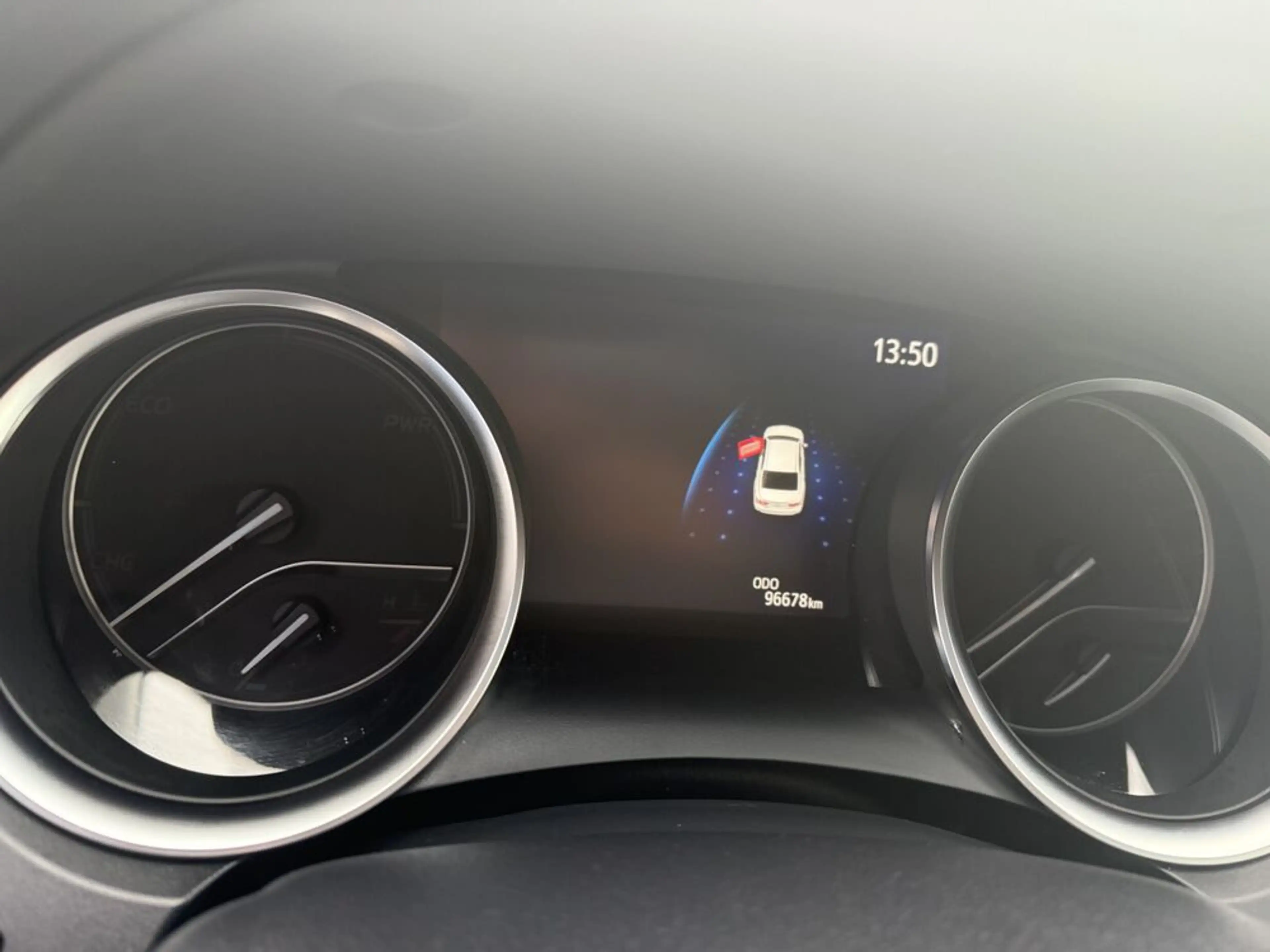 Toyota Camry 2,5 Hybrid Lounge Aut. — photo 7