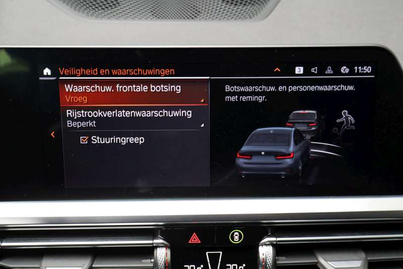 BMW 318 iA Sport-Line Leder/LED/VirtualCockpit/DAB/ActiveGuardPlus/Sfeerverlichting — photo 9