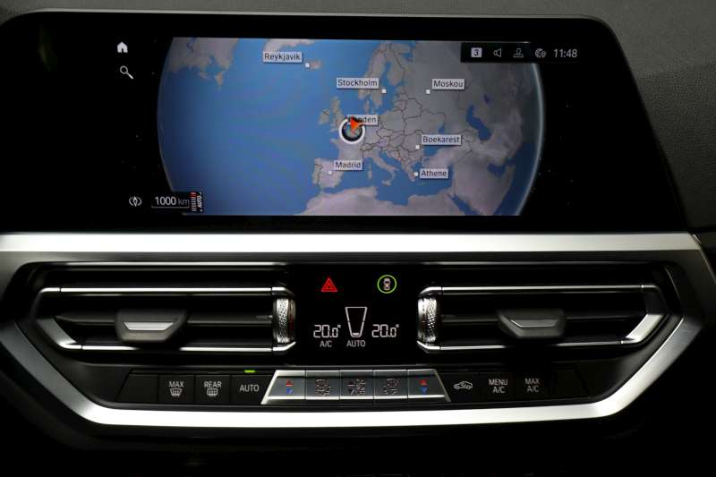 BMW 318 iA Sport-Line Leder/LED/VirtualCockpit/DAB/ActiveGuardPlus/Sfeerverlichting — photo 6