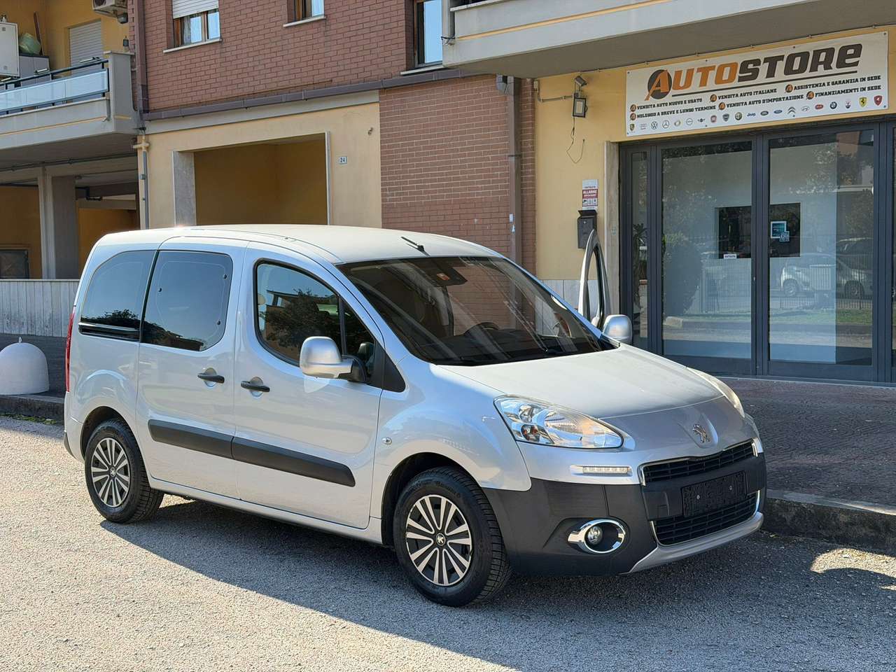 Peugeot Partner Partner Tepee 1.6 e-hdi Active (premium) s
