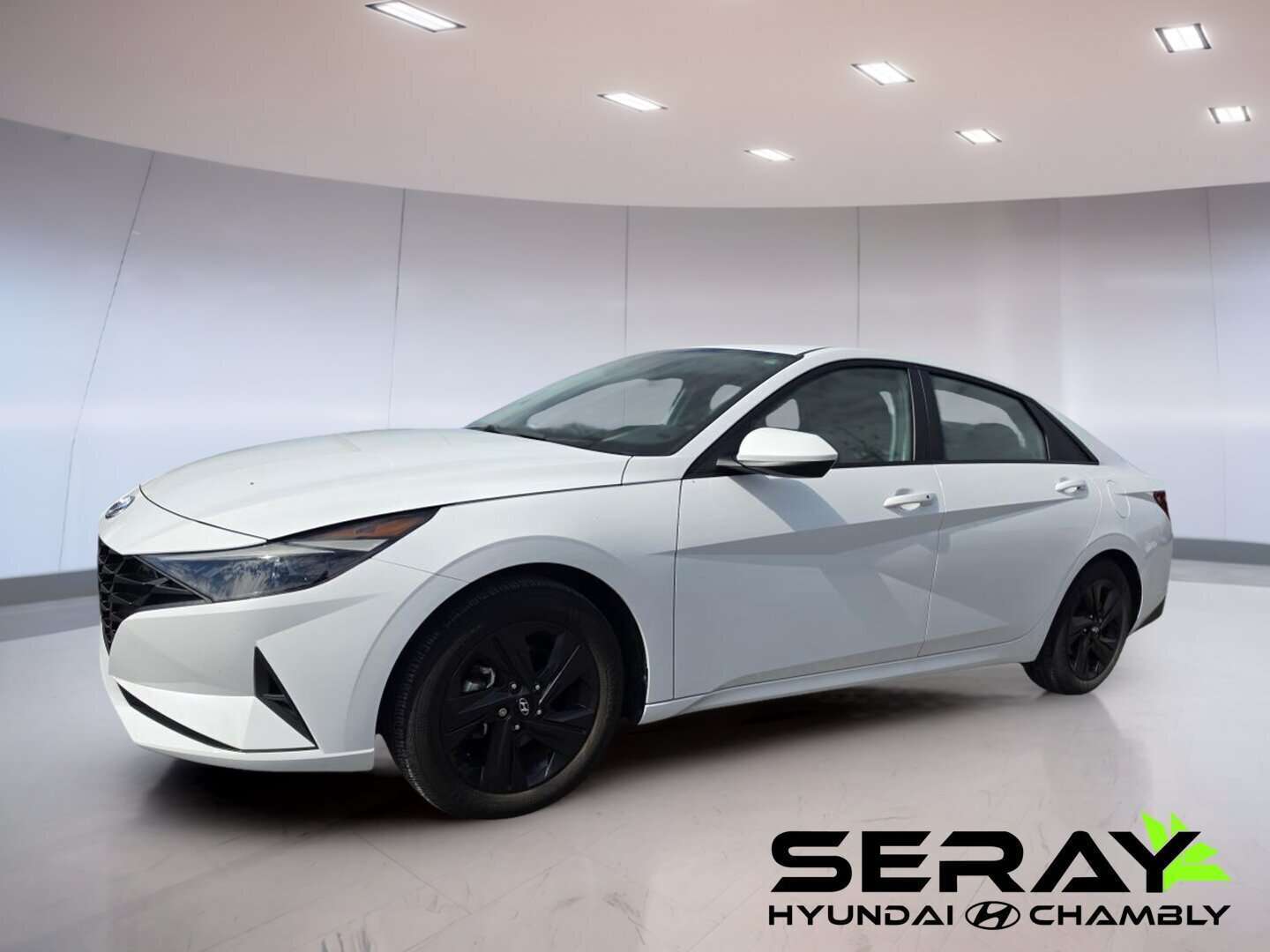 2023 Hyundai Elantra Preferred IVT avec ensemble technologie