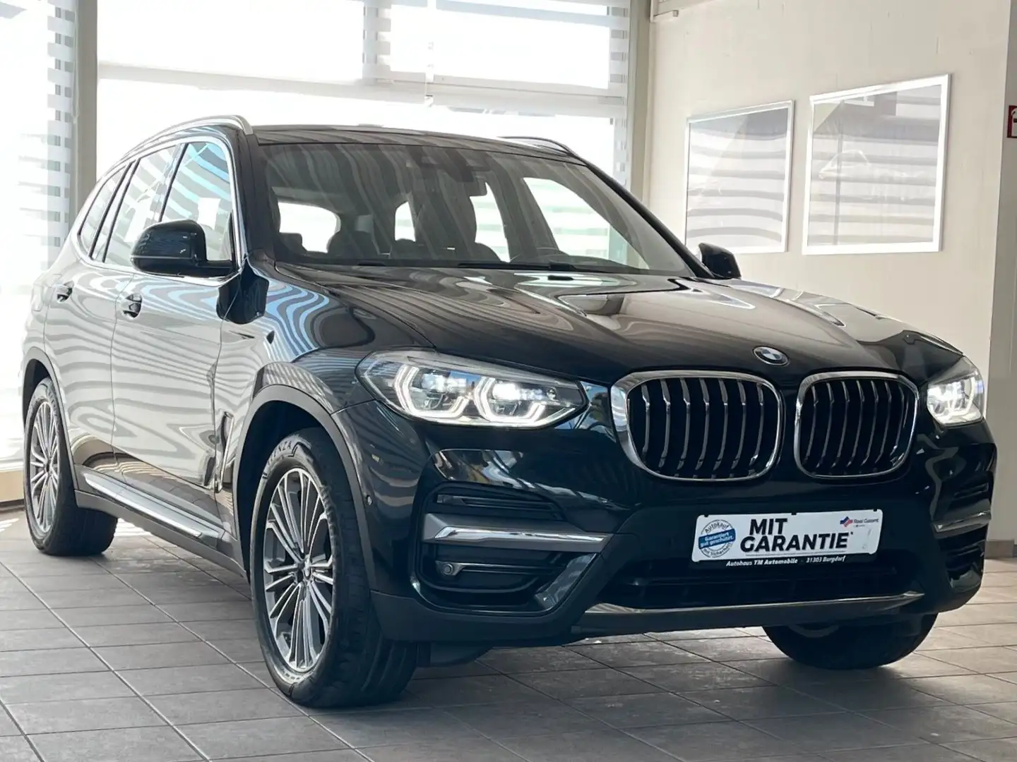BMW X3 xD20d Luxury Line KAMERA AHK Unfallfrei Schwarz - 2