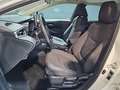 Toyota Corolla Sedán  125H Active Tech Biały - thumbnail 14