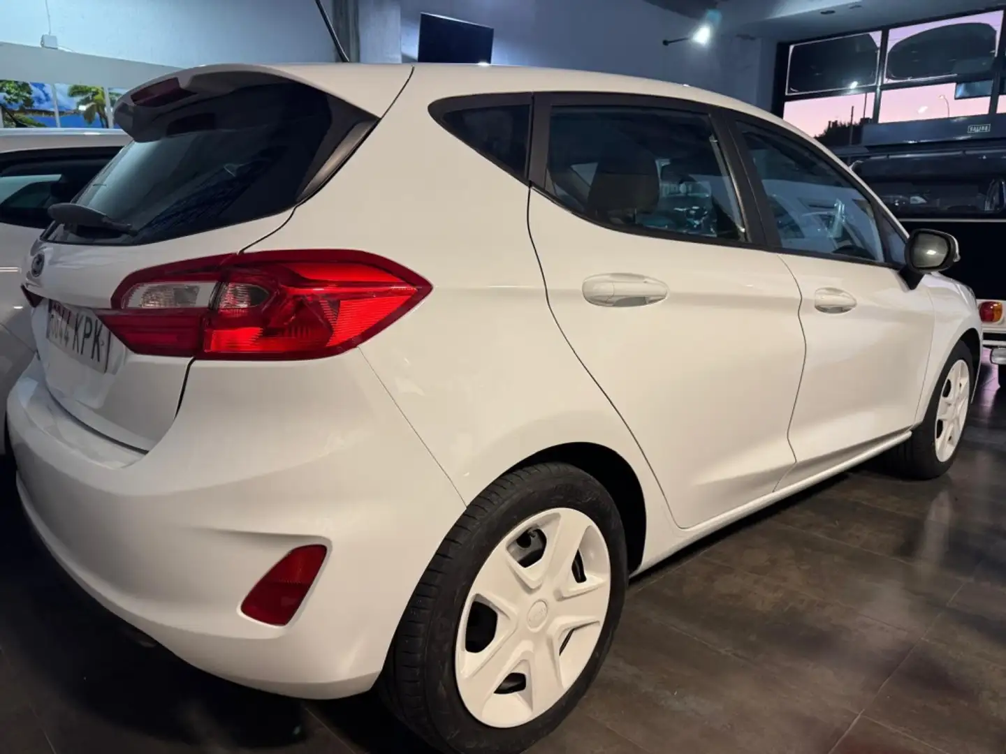 Ford Fiesta 1.5TDCi Active+ 85 Blanco - 2