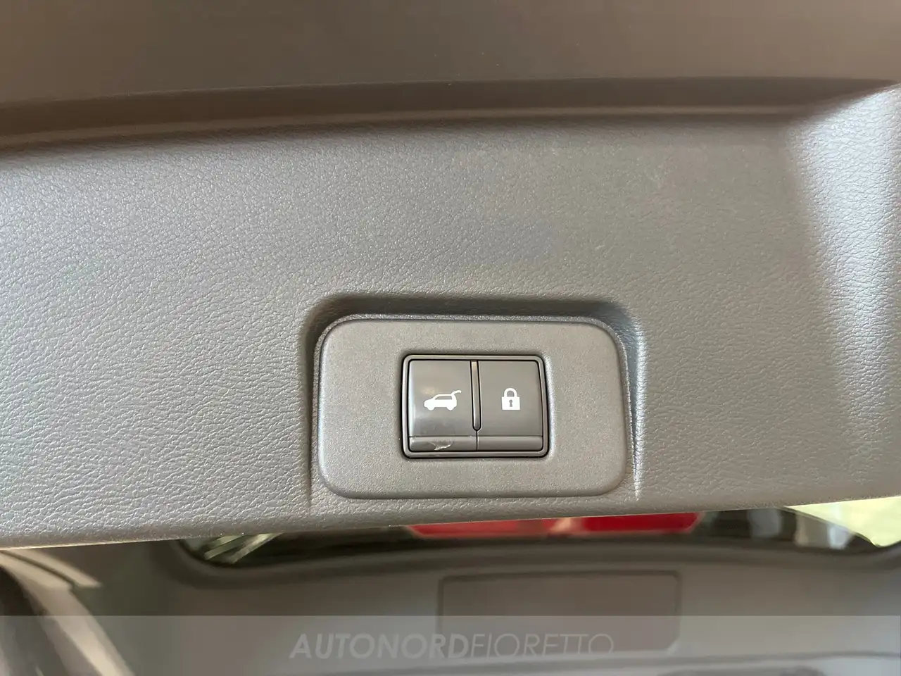 Nissan X-Trail 1.5 e-power tekna e-4orce 4wd auto, миниатюра 11