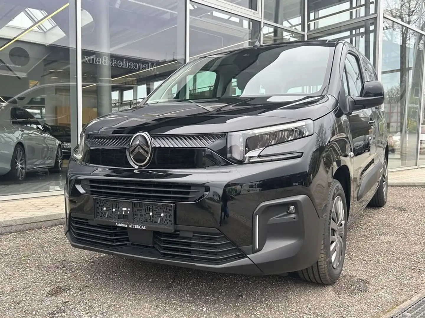 Citroen Berlingo Plus M 100 BLUEHDI mit Winterpaket Black - 1