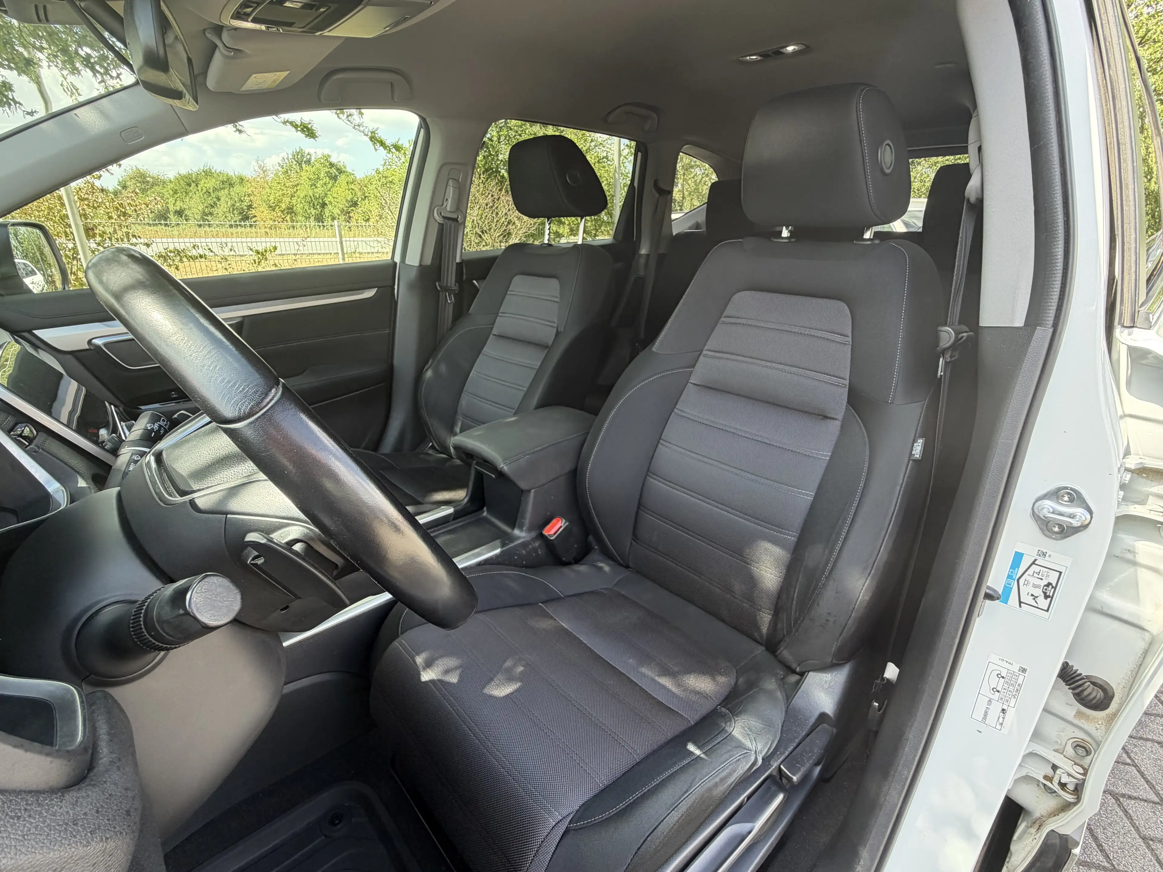 Honda CR-V 2.0 i-MMD HYBRID 2WD Elegance / 1.Hand — photo 11