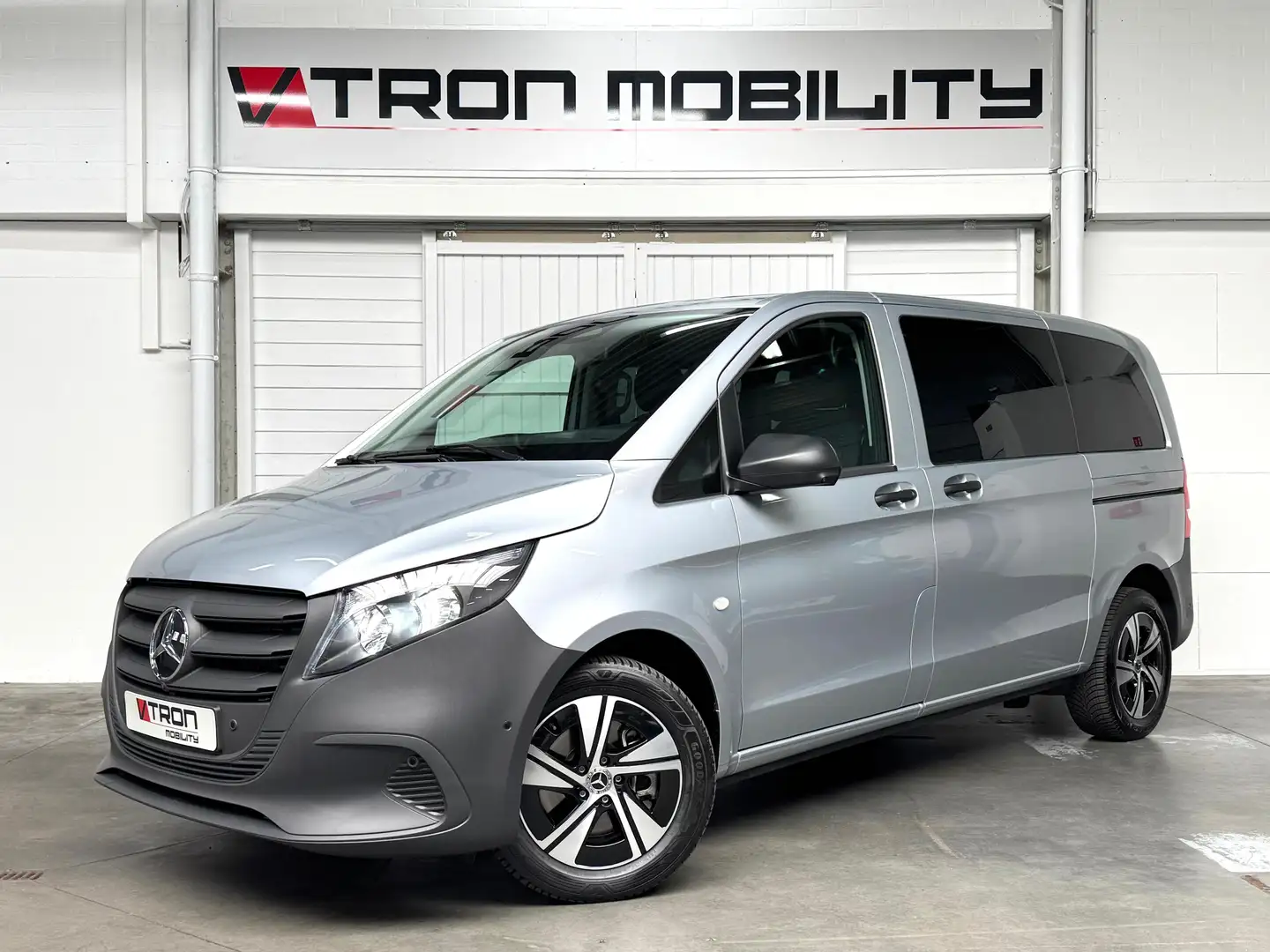 Mercedes-Benz Vito VITO119 CDI Tourer L1 PRO 4x4 CAM360°*CARPLAY Grigio - 1