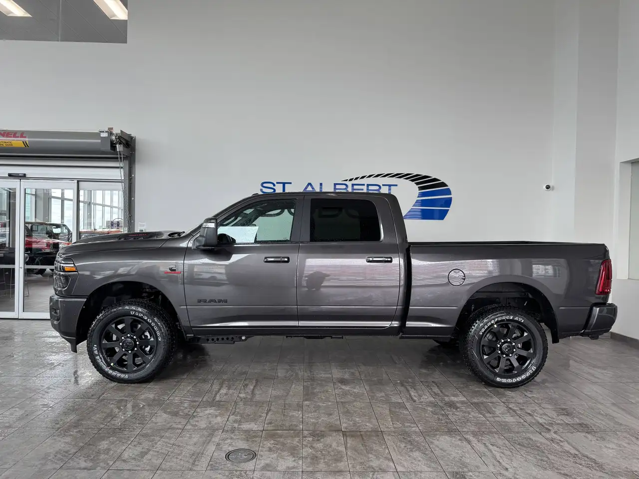 RAM 3500 снимка RAM 3500