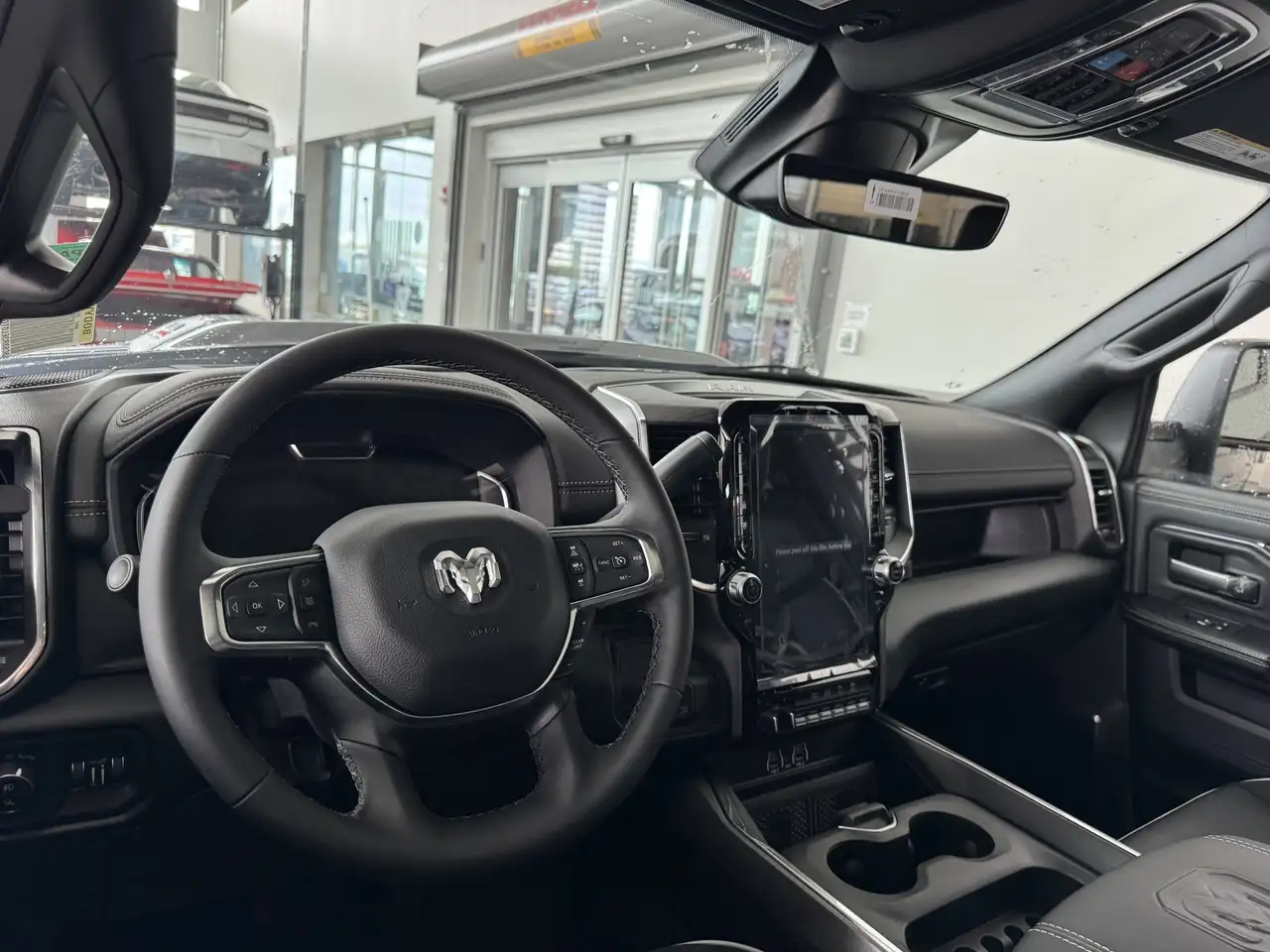 RAM 3500 снимка RAM 3500
