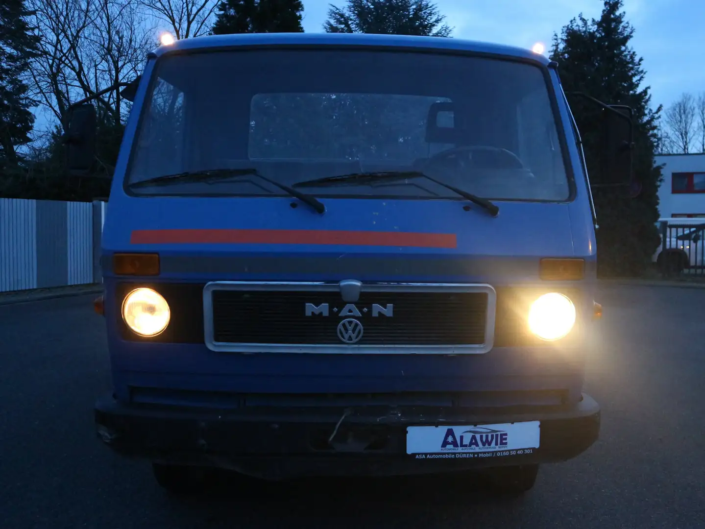 MAN 8.136 FK Dreiseitenkipper kein Tüv Blau - 2