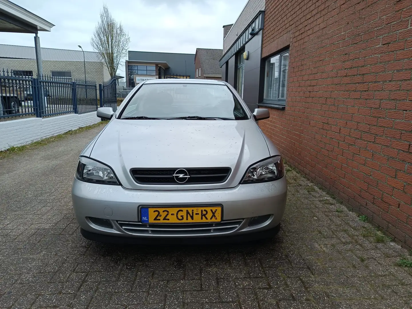 Opel Astra Astra G 2.2-16V Coupé Bertone Silber - 2