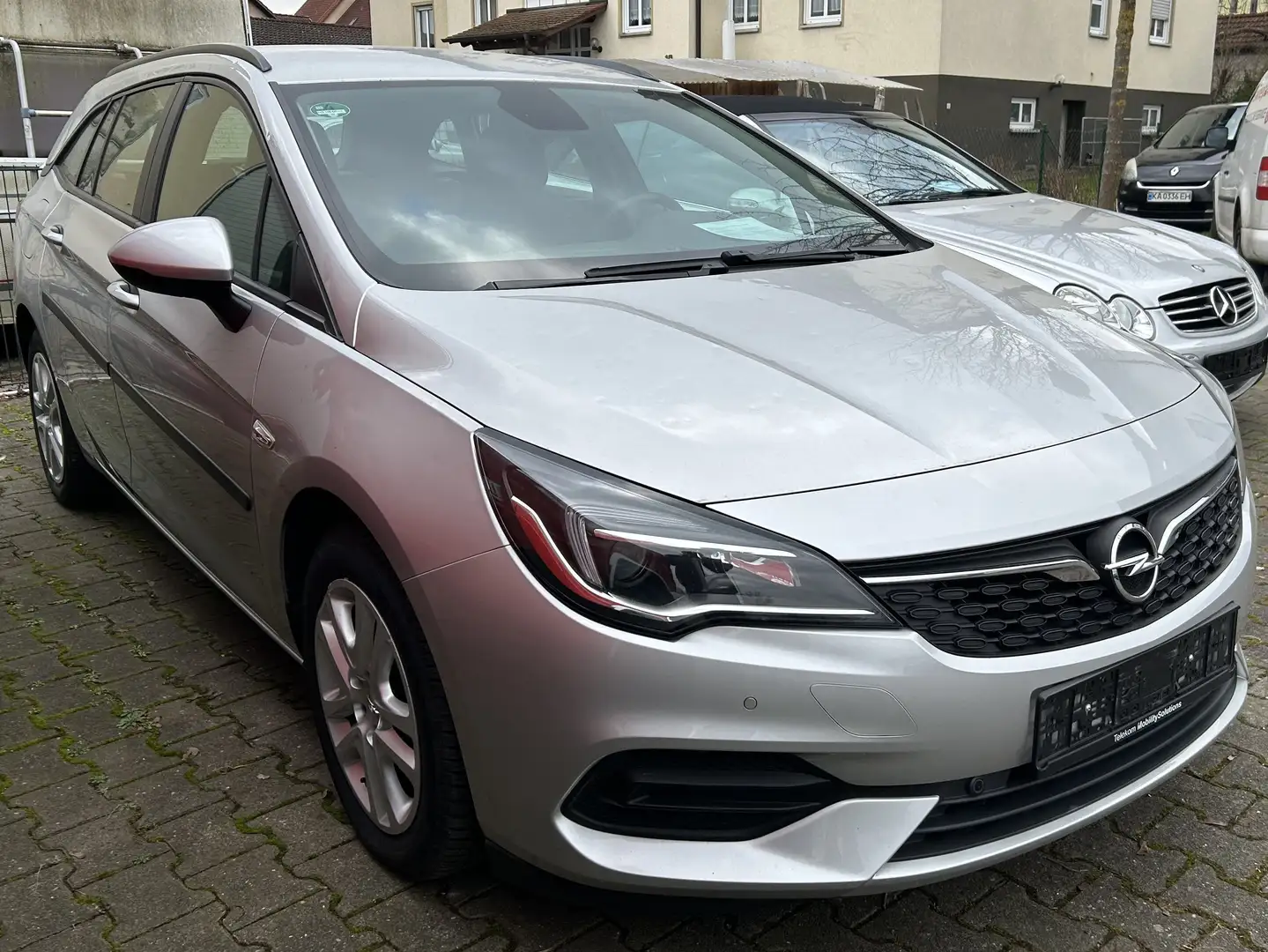 Opel Astra 1.5 CDTi Edition 1. Hand Aut. Navi PDC Argent - 2