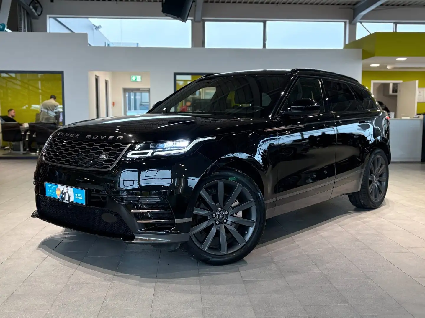 Land Rover Range Rover Velar R-Dynamic*Pano*Sitzbelüft*LED* Schwarz - 1