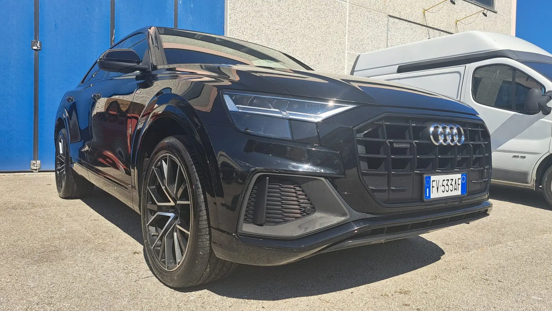 Audi Q8 S-LINE/KEYLESS/PANORAMA/LED/B&O/22"/KAMERA/MEMORY! Nero - 1