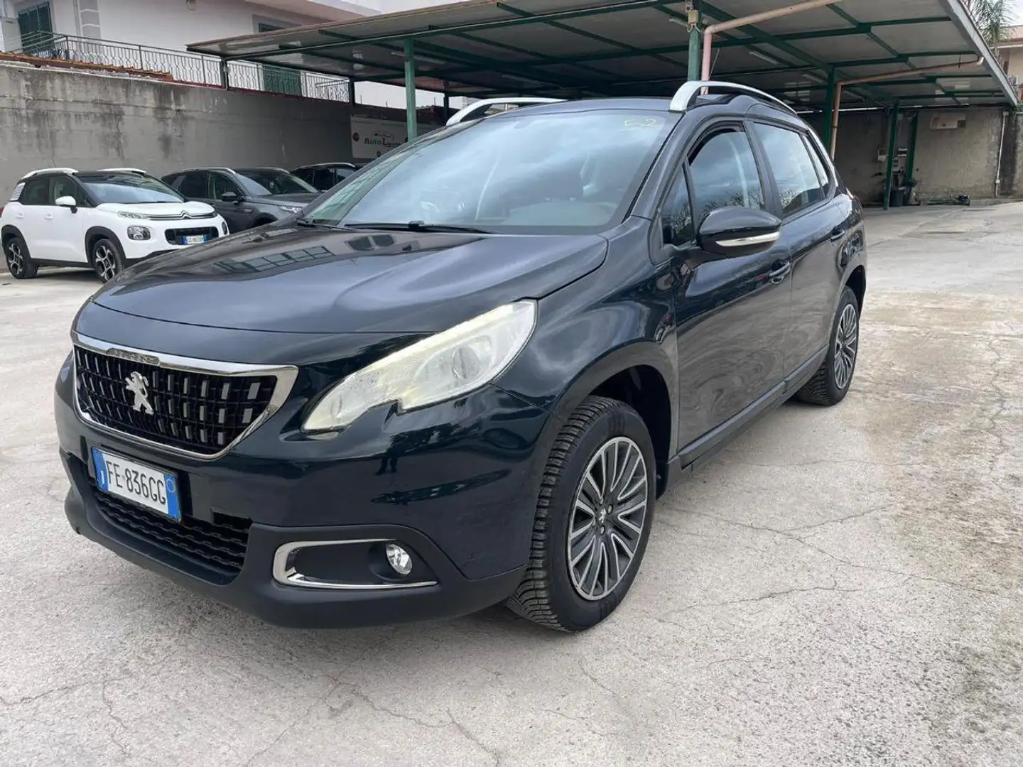 Peugeot 2008 PureTech 82 Active LEGGI ANNUNCIO Grigio - 1