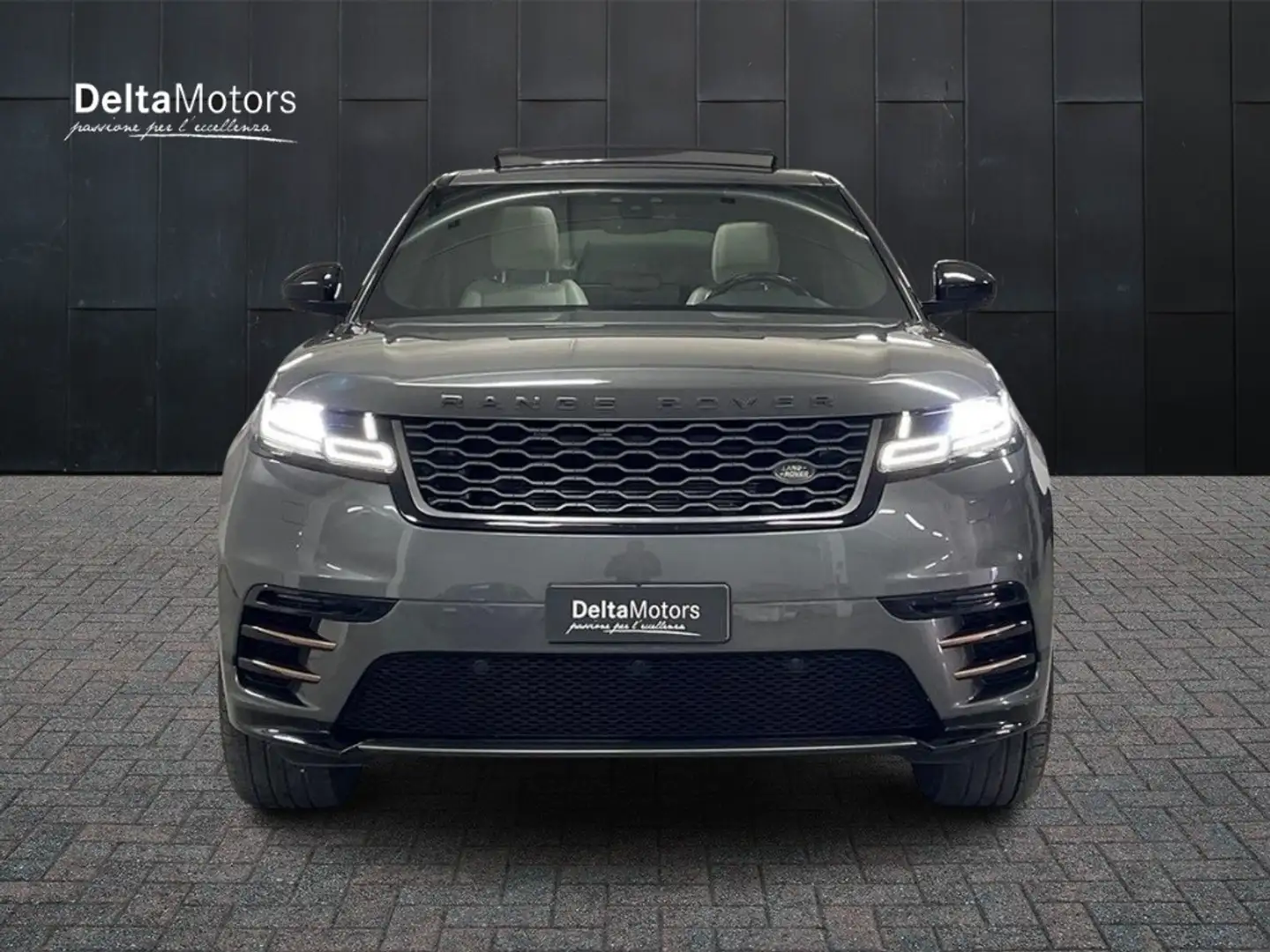 Land Rover Range Rover Velar 2.0 TD4 SE Gris - 2