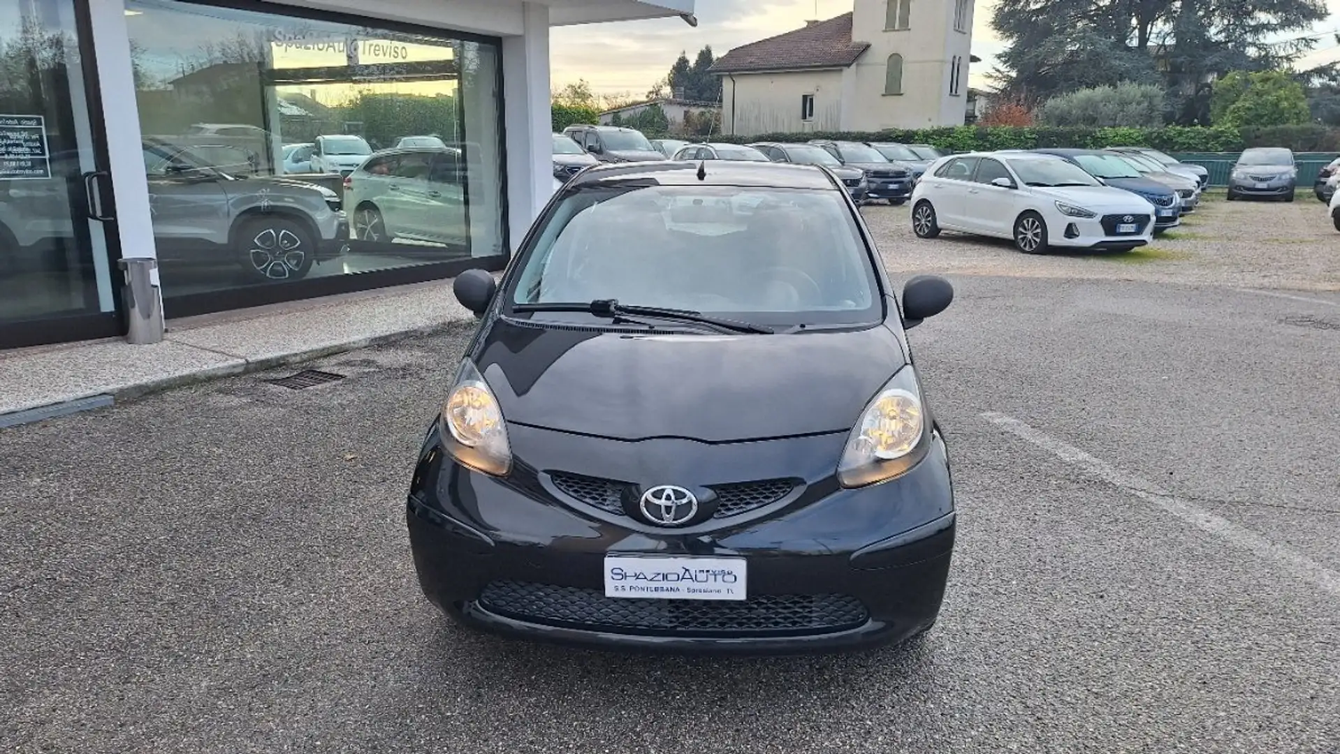 Toyota Aygo Aygo I 2005 5p 1.0 Nero - 2