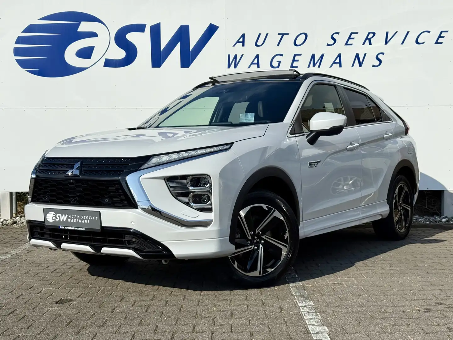 Mitsubishi Eclipse Cross 2.4 PHEV Instyle | Pano | Leder | Parelmoer | LED Wit - 1