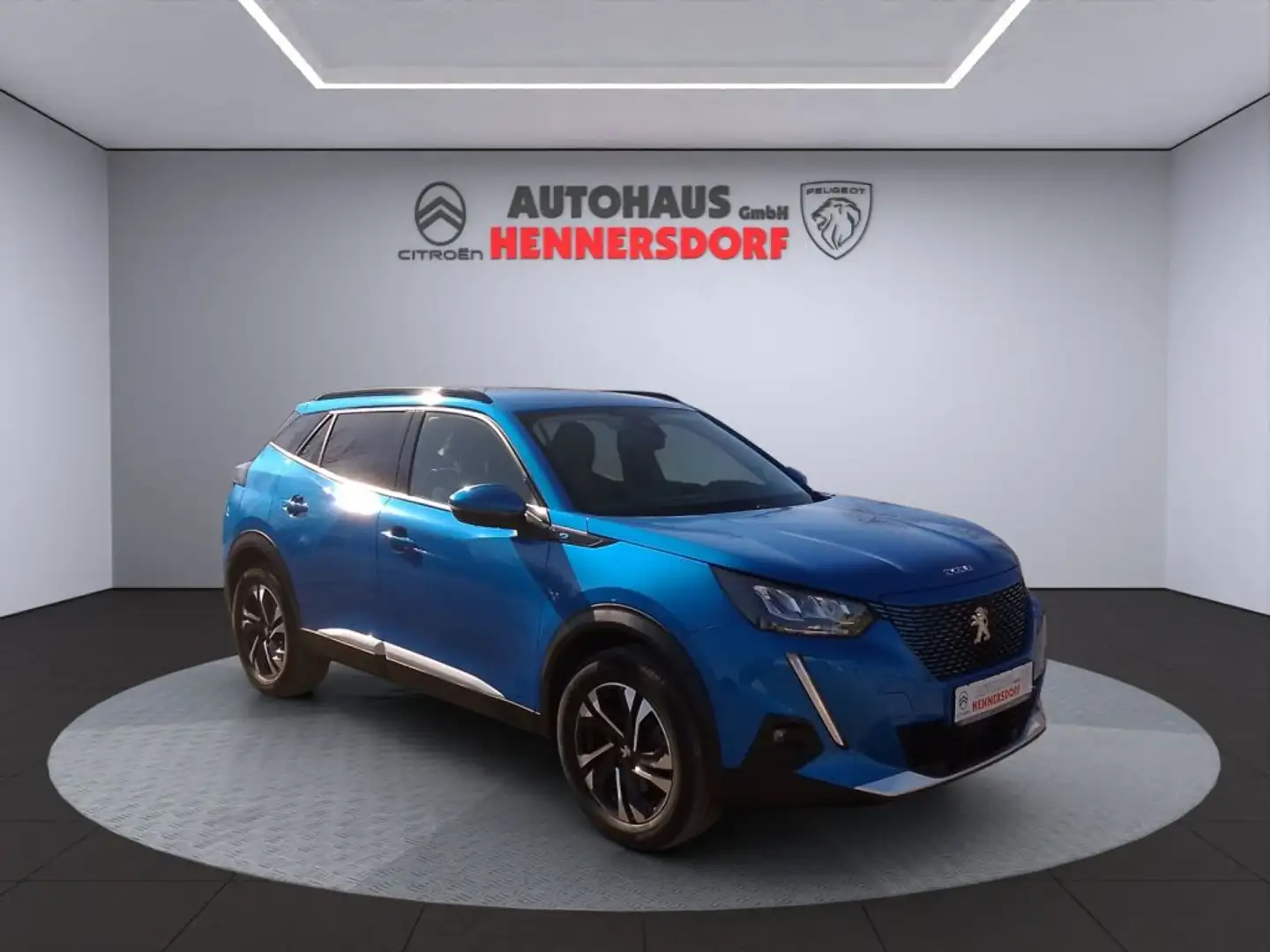 Peugeot 2008 Elektro Allure Blau - 2